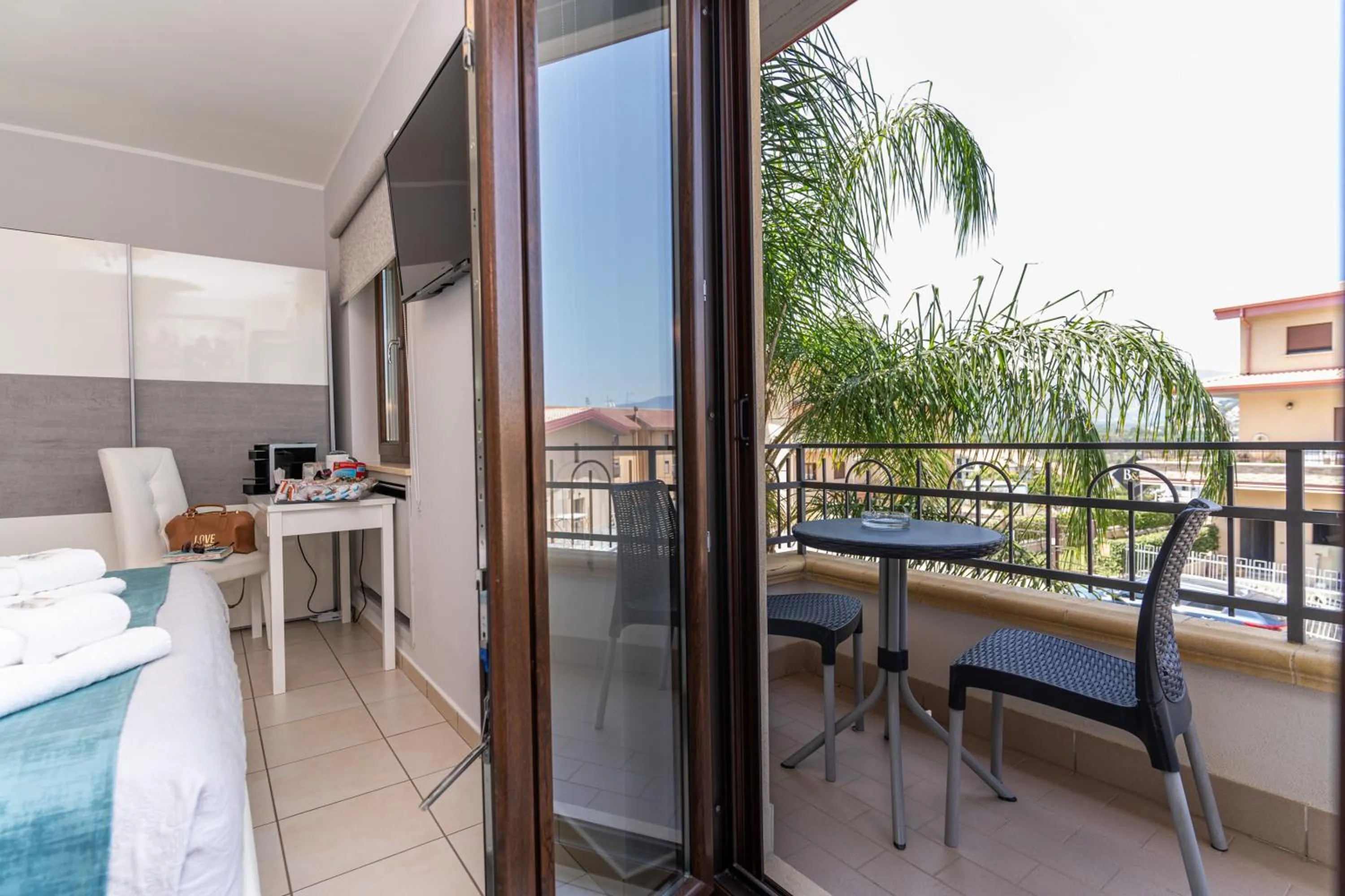 Bed in B&B Golden House & spa