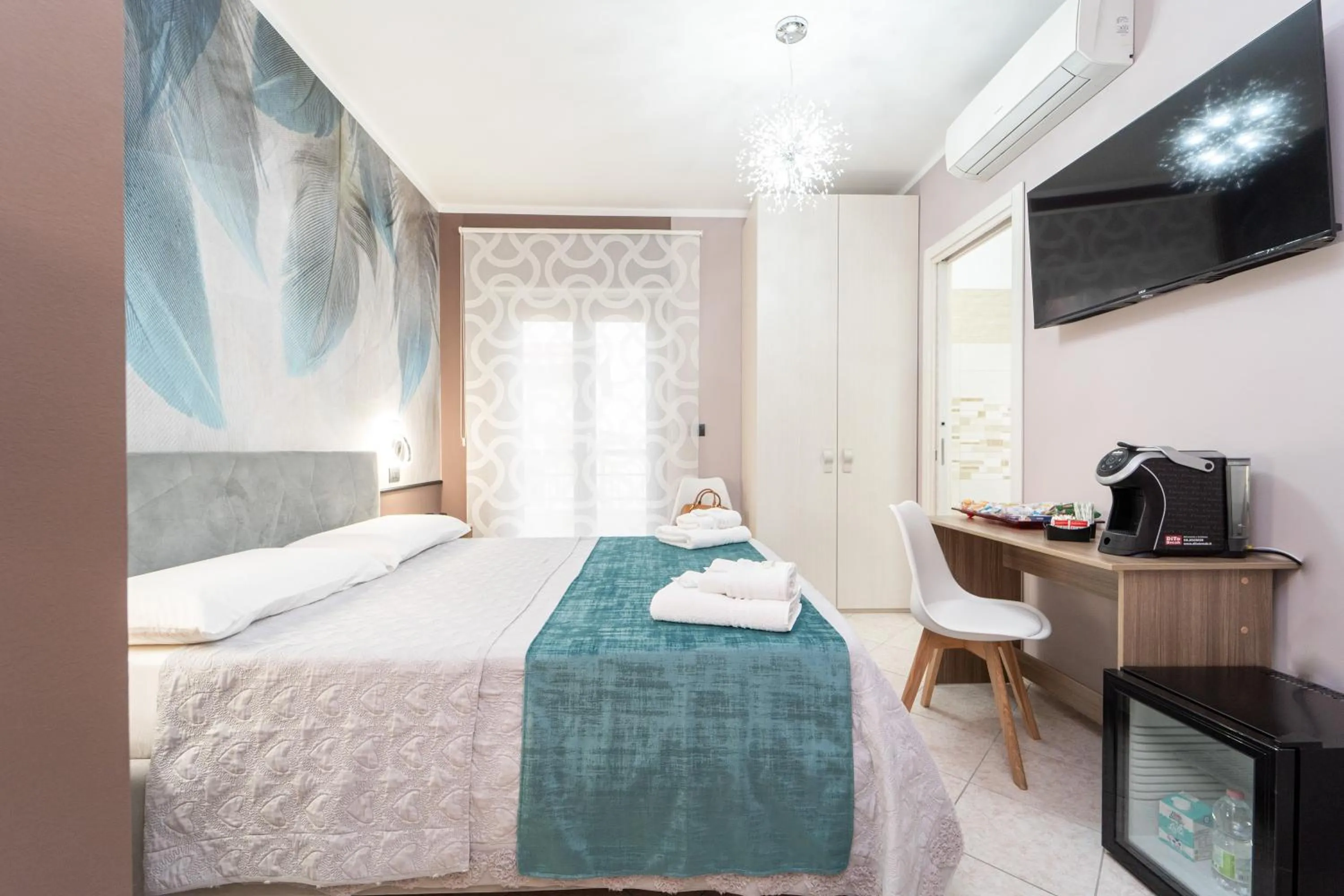 Bed in B&B Golden House & spa