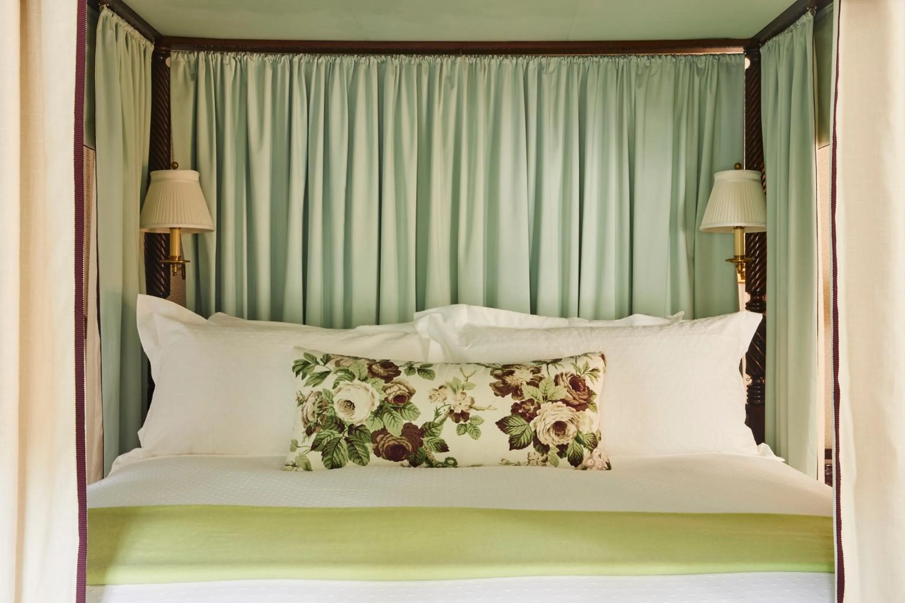 Bed in The Mayflower Inn & Spa, Auberge Collection