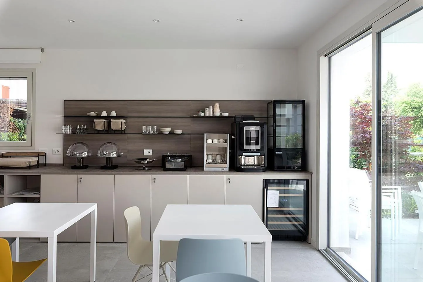 Communal lounge/ TV room in Viola Relais