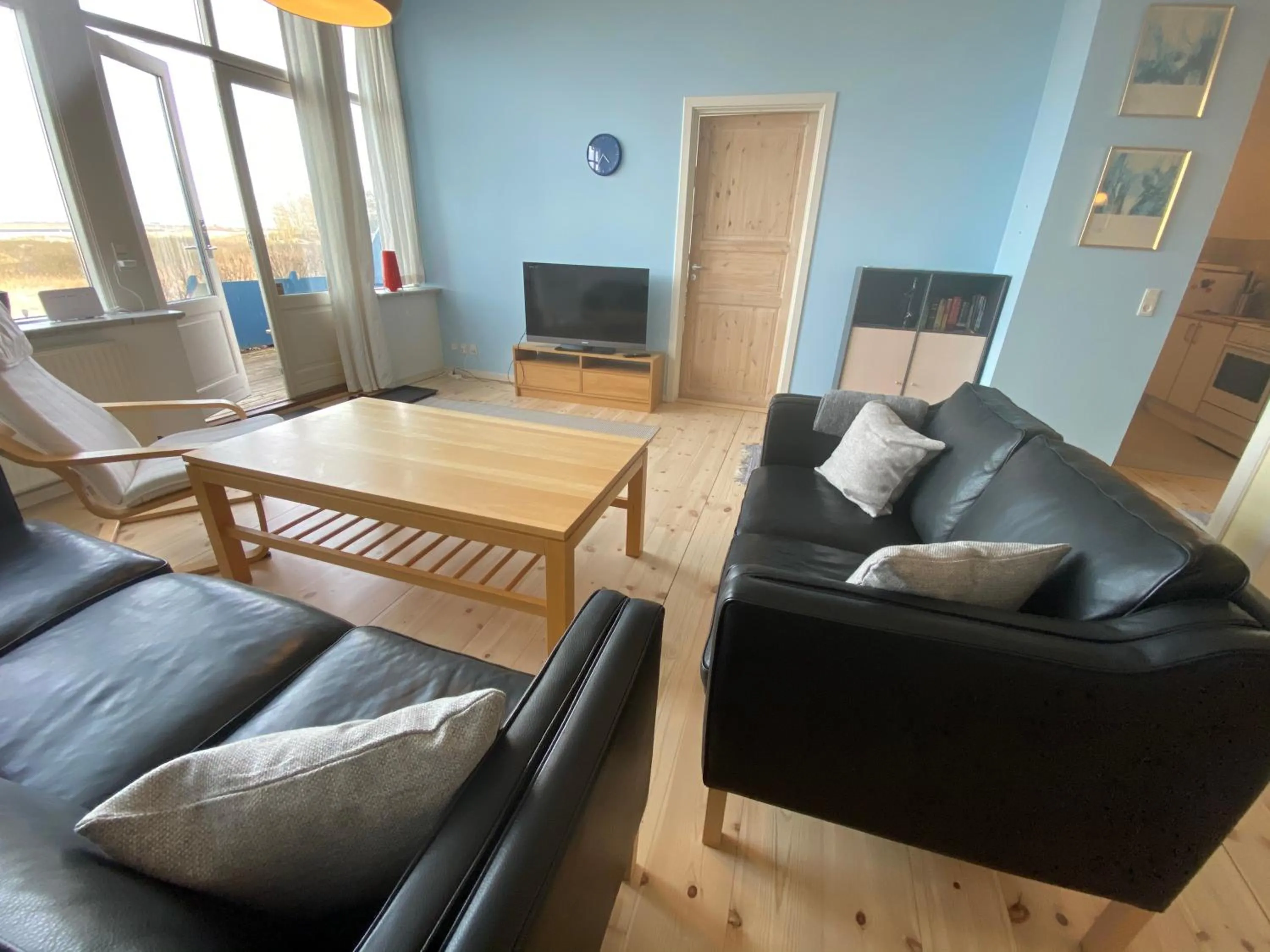 Living room in Skærven Beachfront Apartments and Cottage