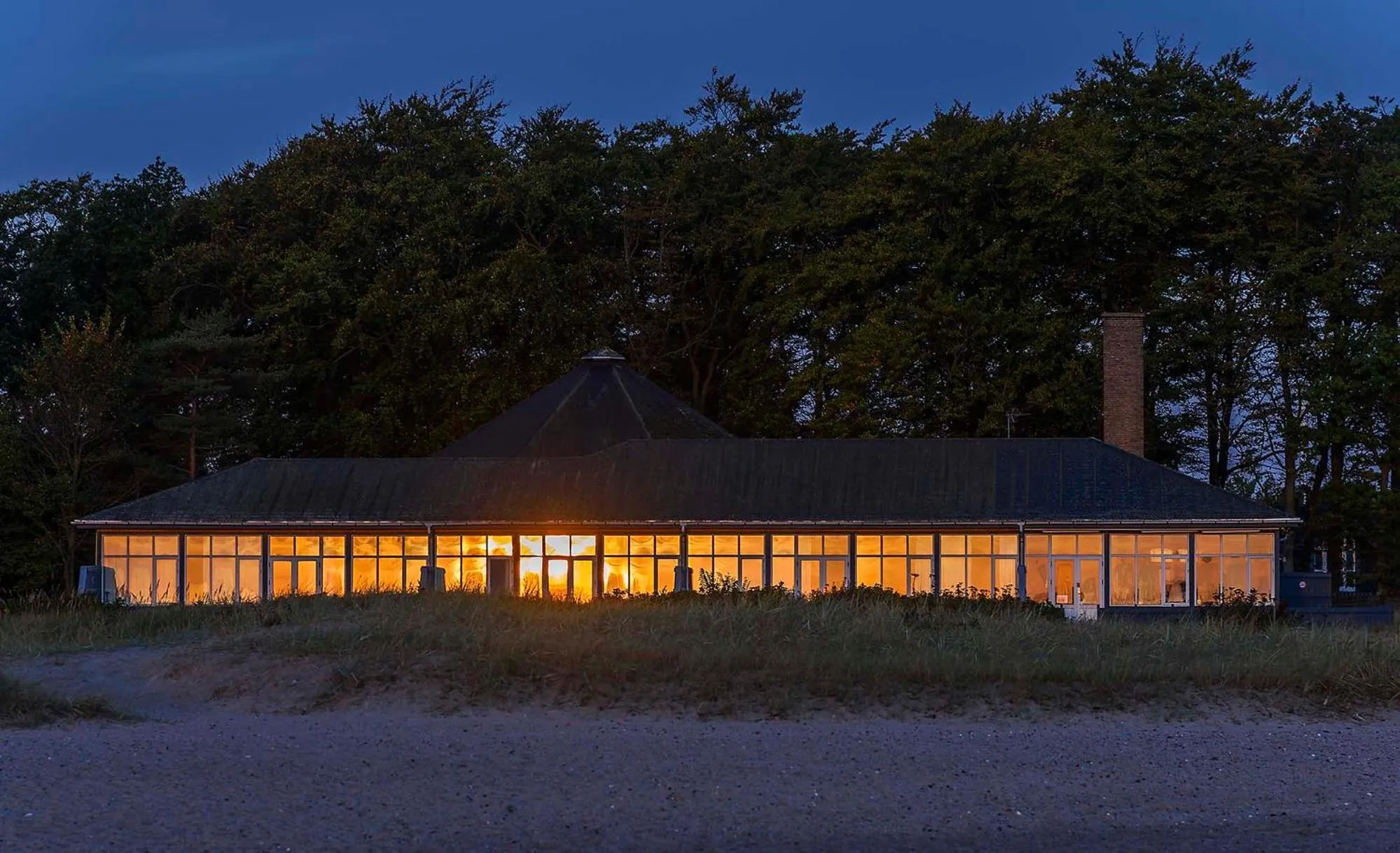 Property building in Skærven Beachfront Apartments and Cottage