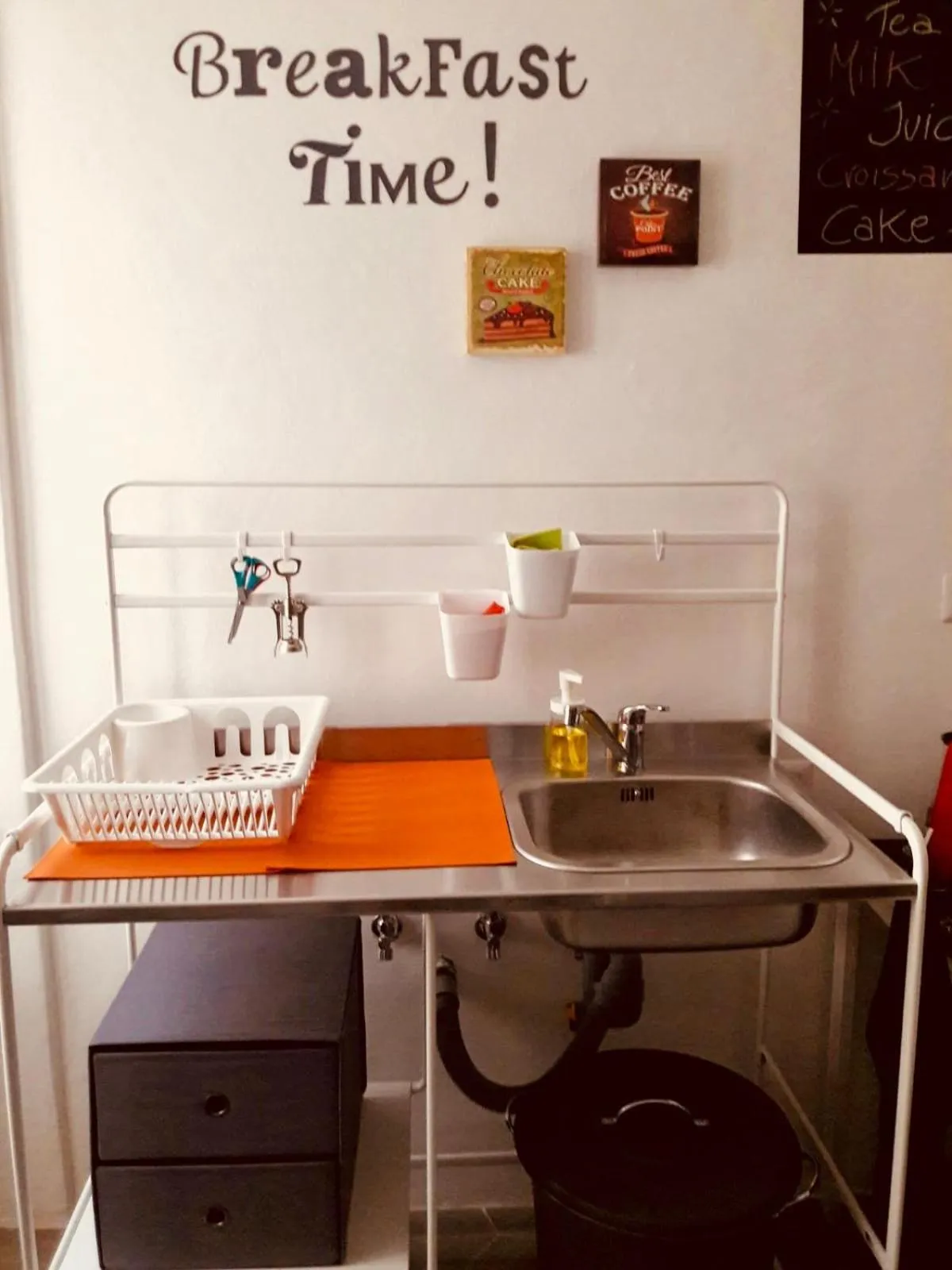 Communal kitchen in I Ninni