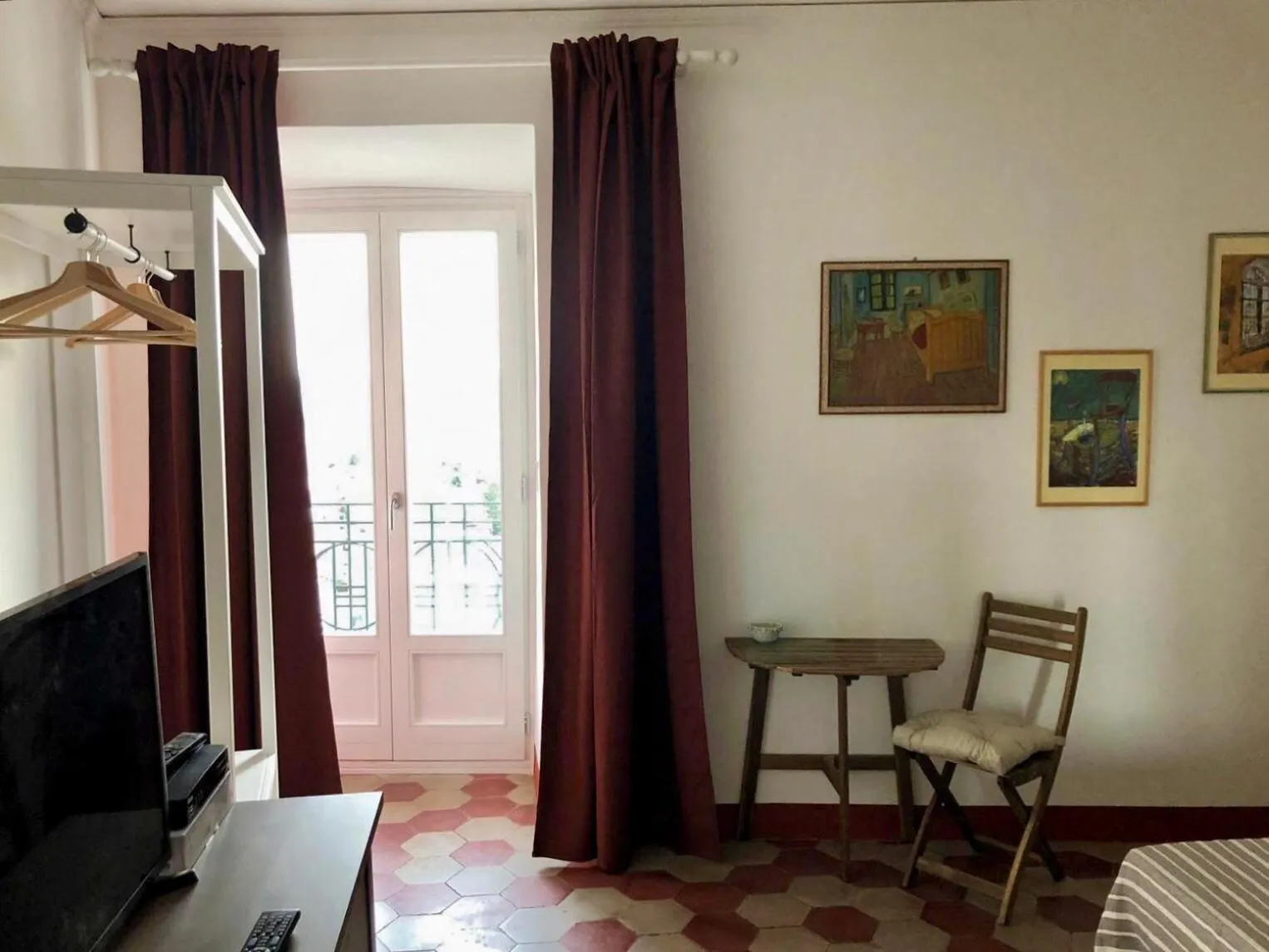 Photo of the whole room in I Ninni