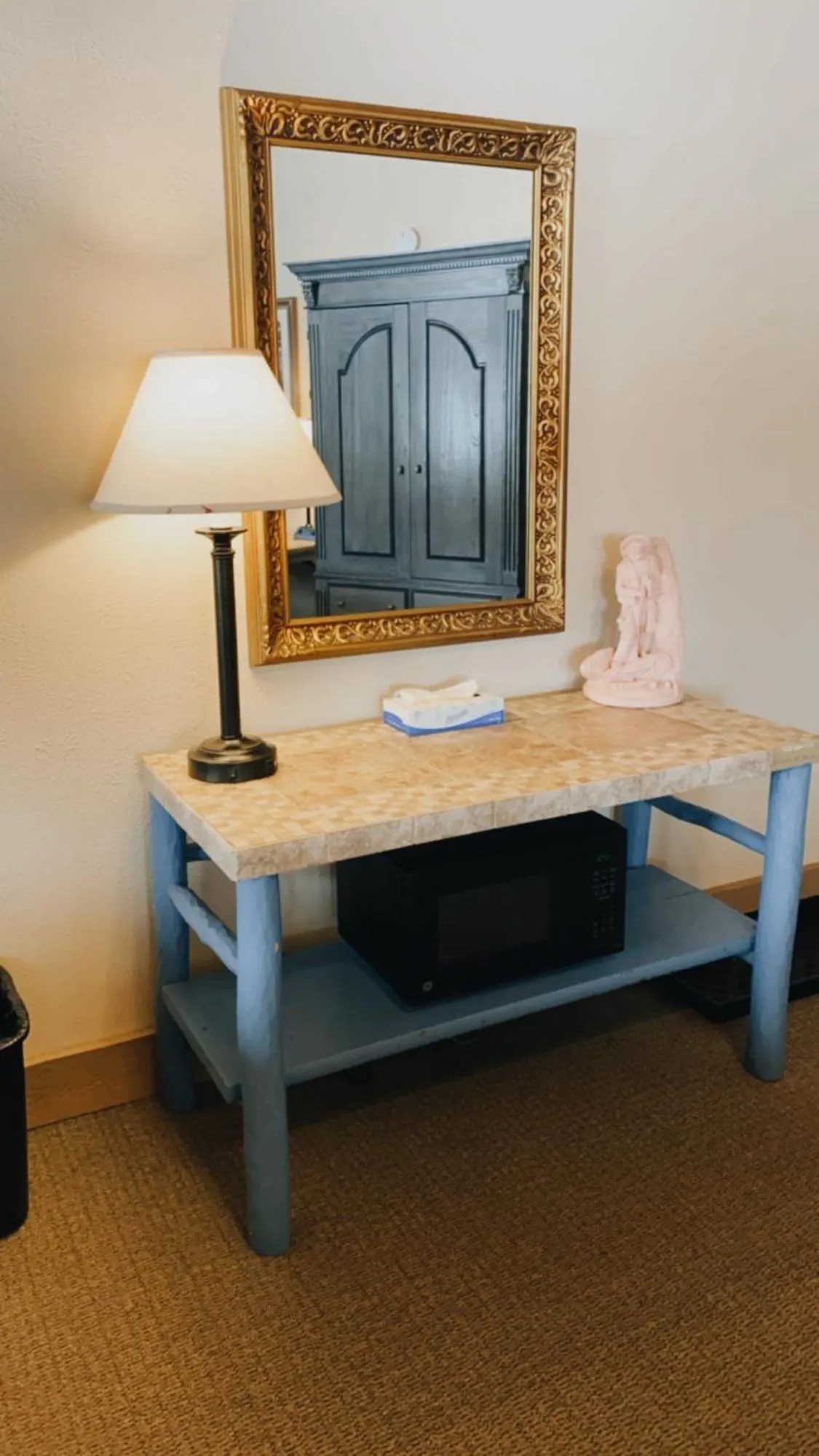 minibar in Chama Trails Motel