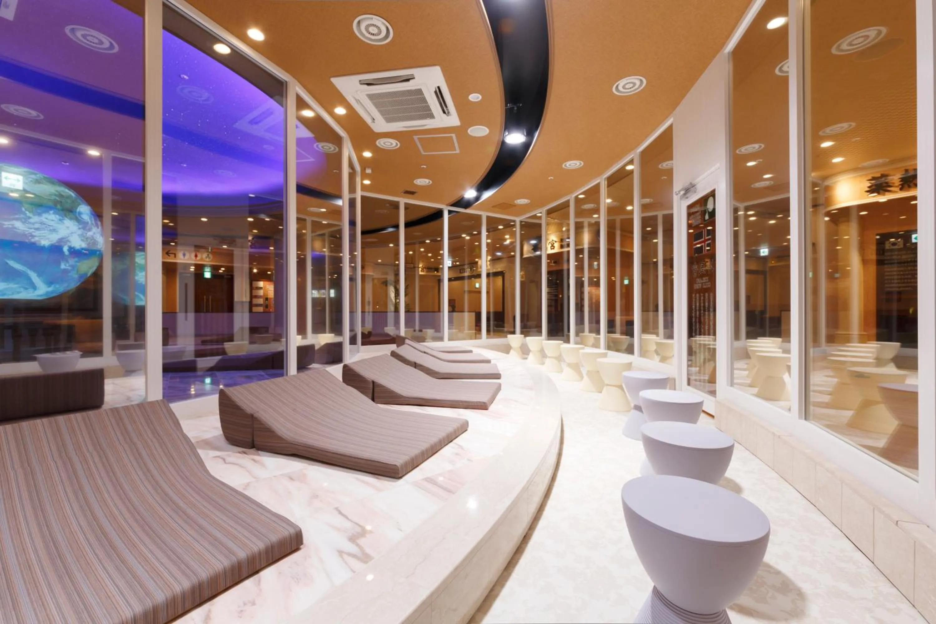 Spa World HOTEL&RESORT