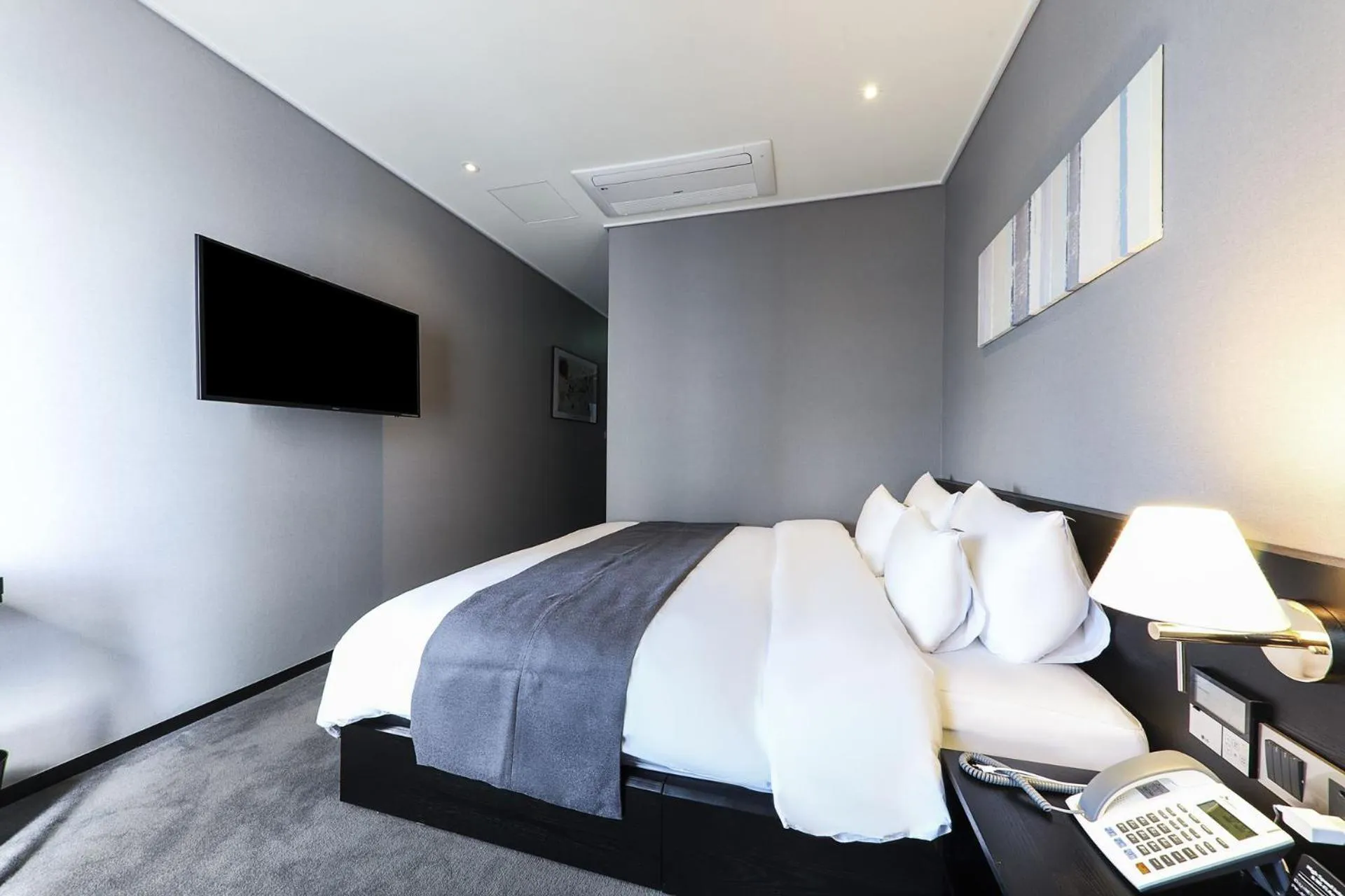 Bed in Ocean The Point Hotel Busan