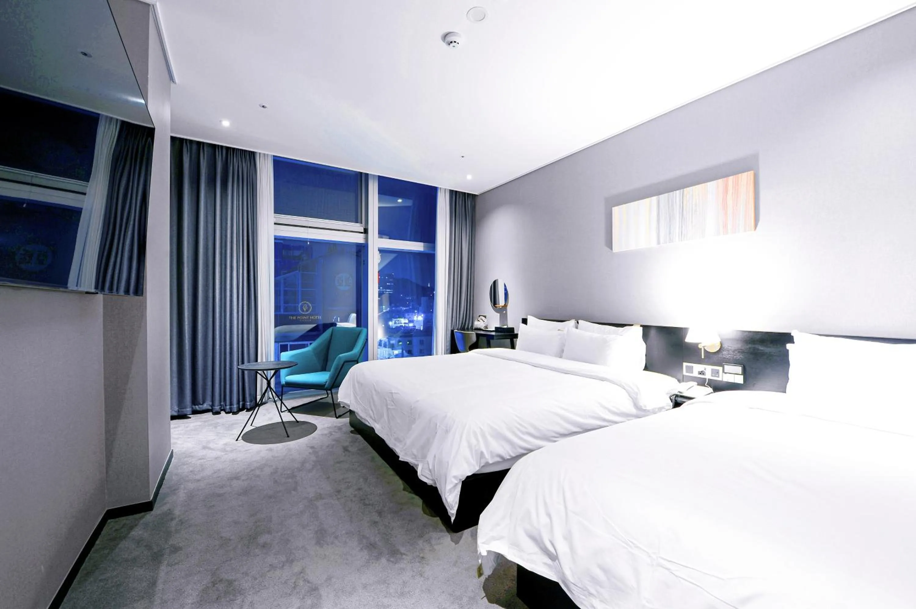 Bed in Ocean The Point Hotel Busan