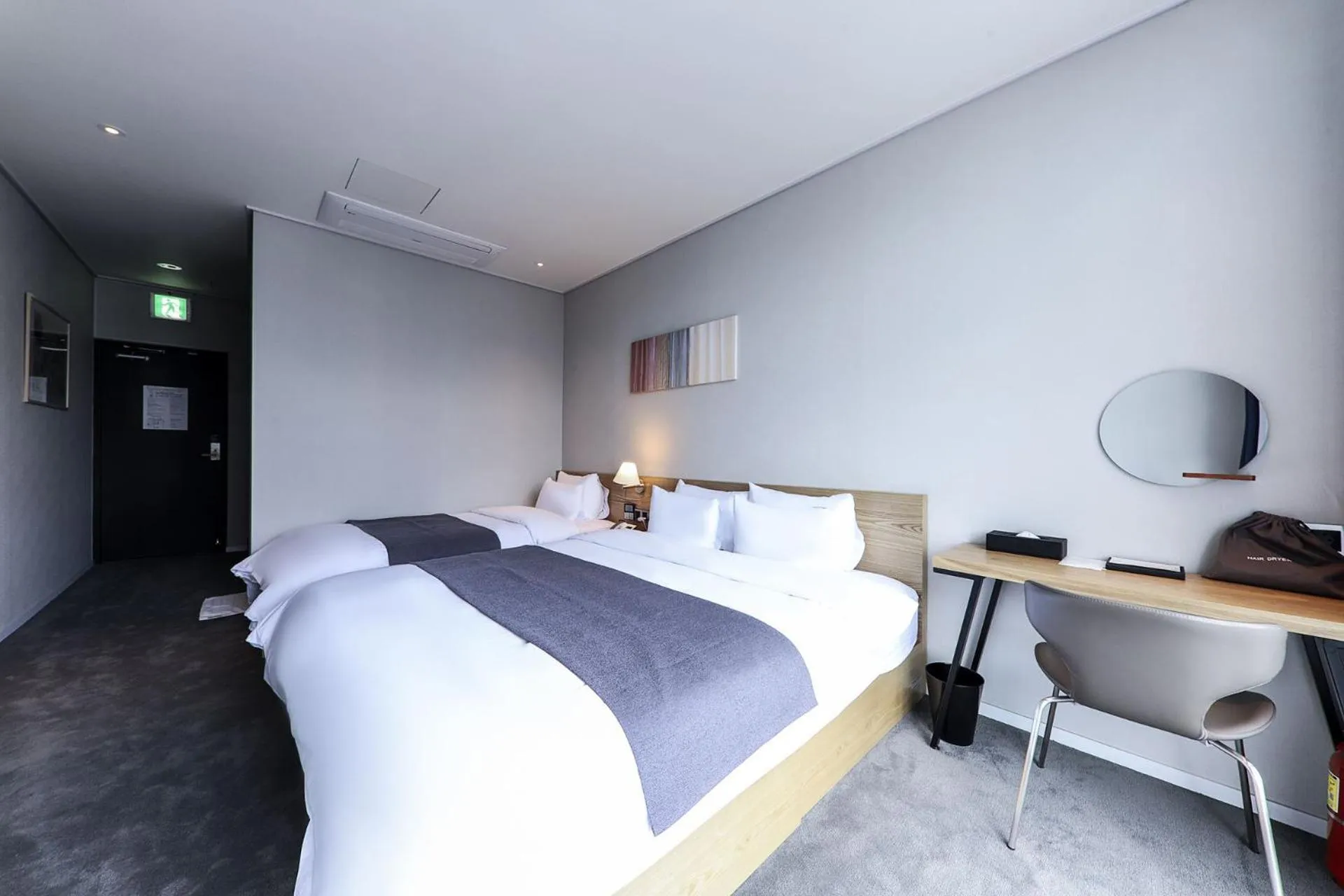 Bed in Ocean The Point Hotel Busan