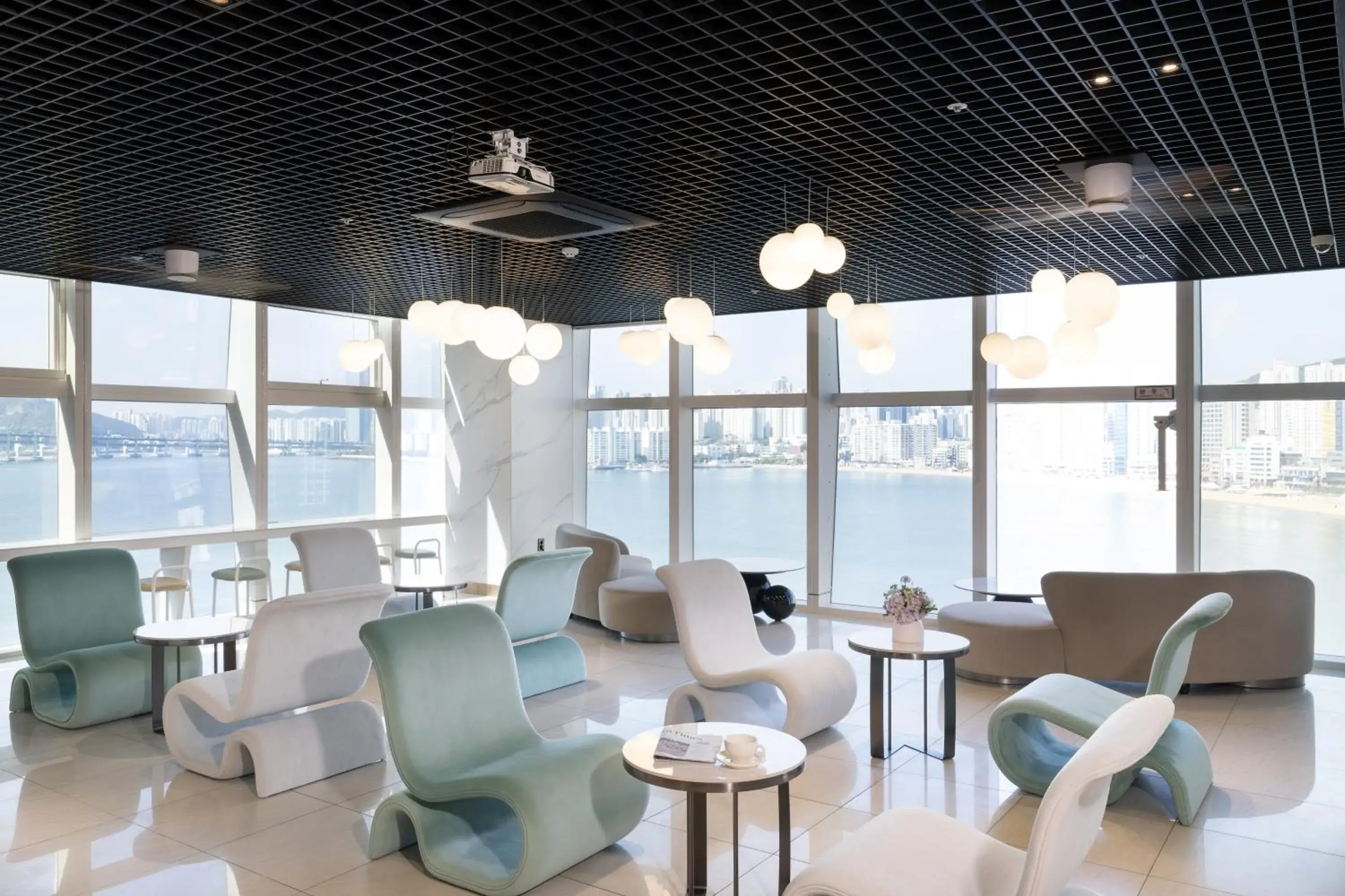 Restaurant/places to eat in Ocean The Point Hotel Busan Restaurant/places to eat in Ocean The Point Hotel Busan