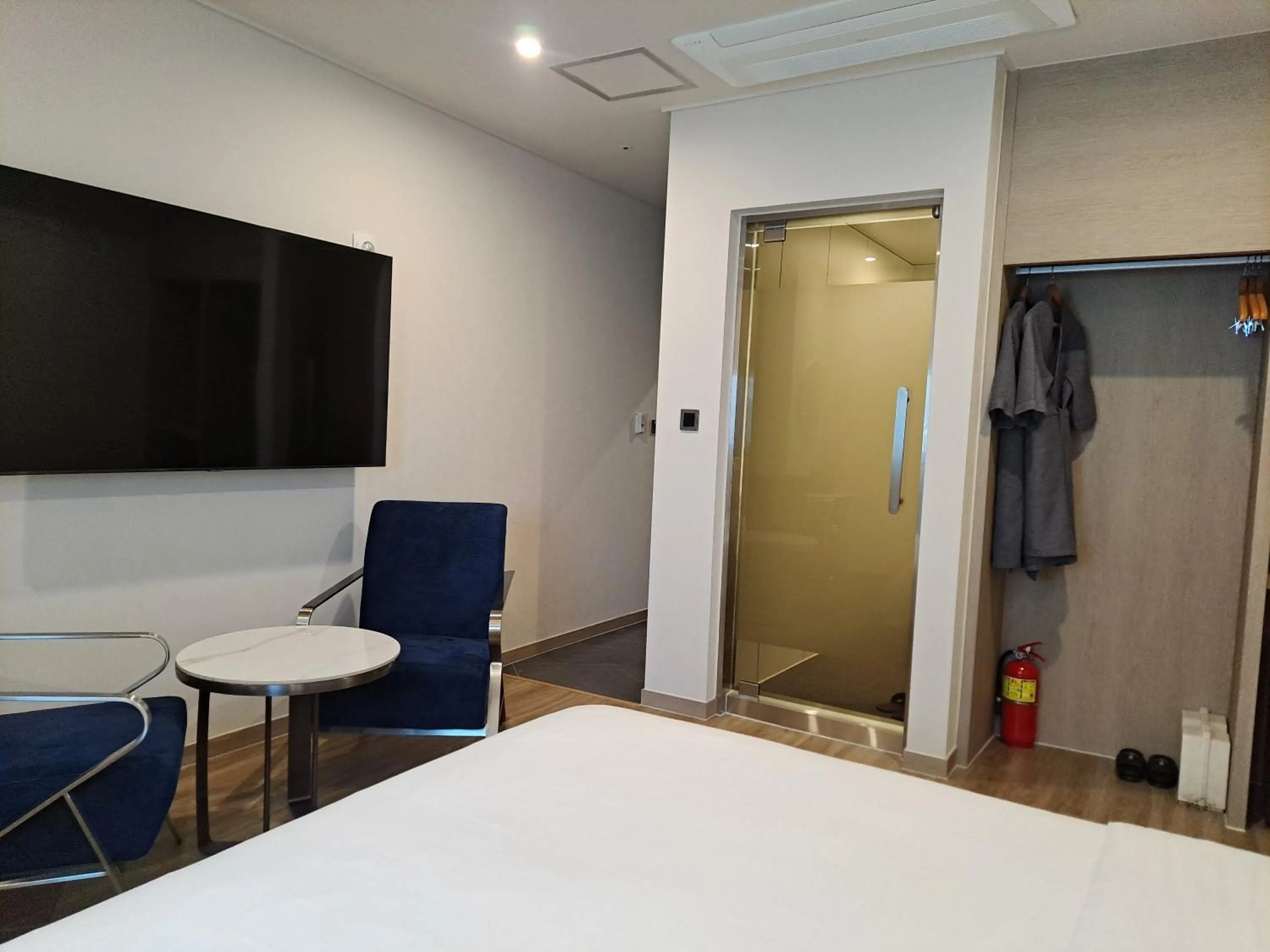 Bed in Ocean The Point Hotel Busan