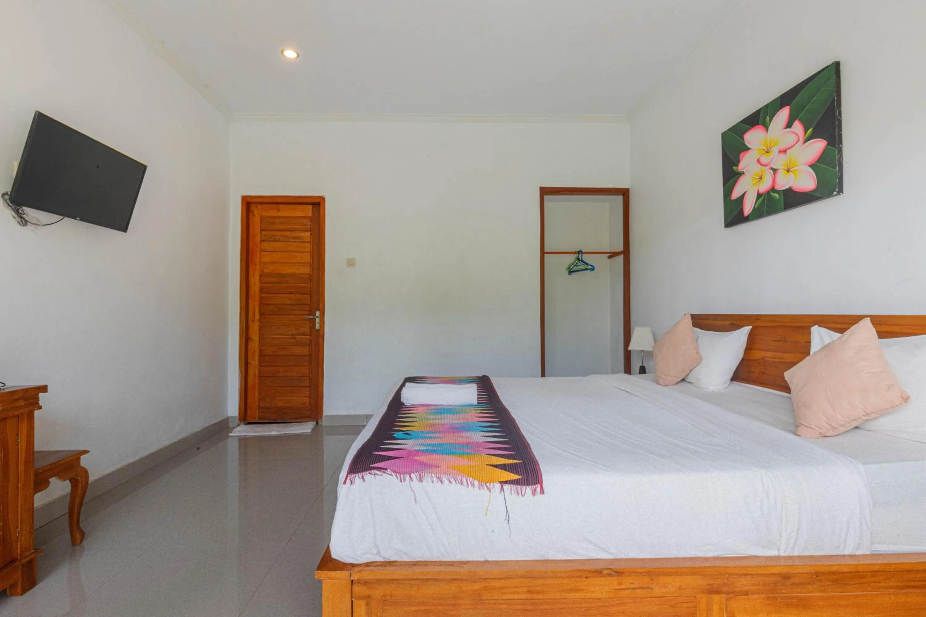 Bedroom, Bed in Bhavana Cottage