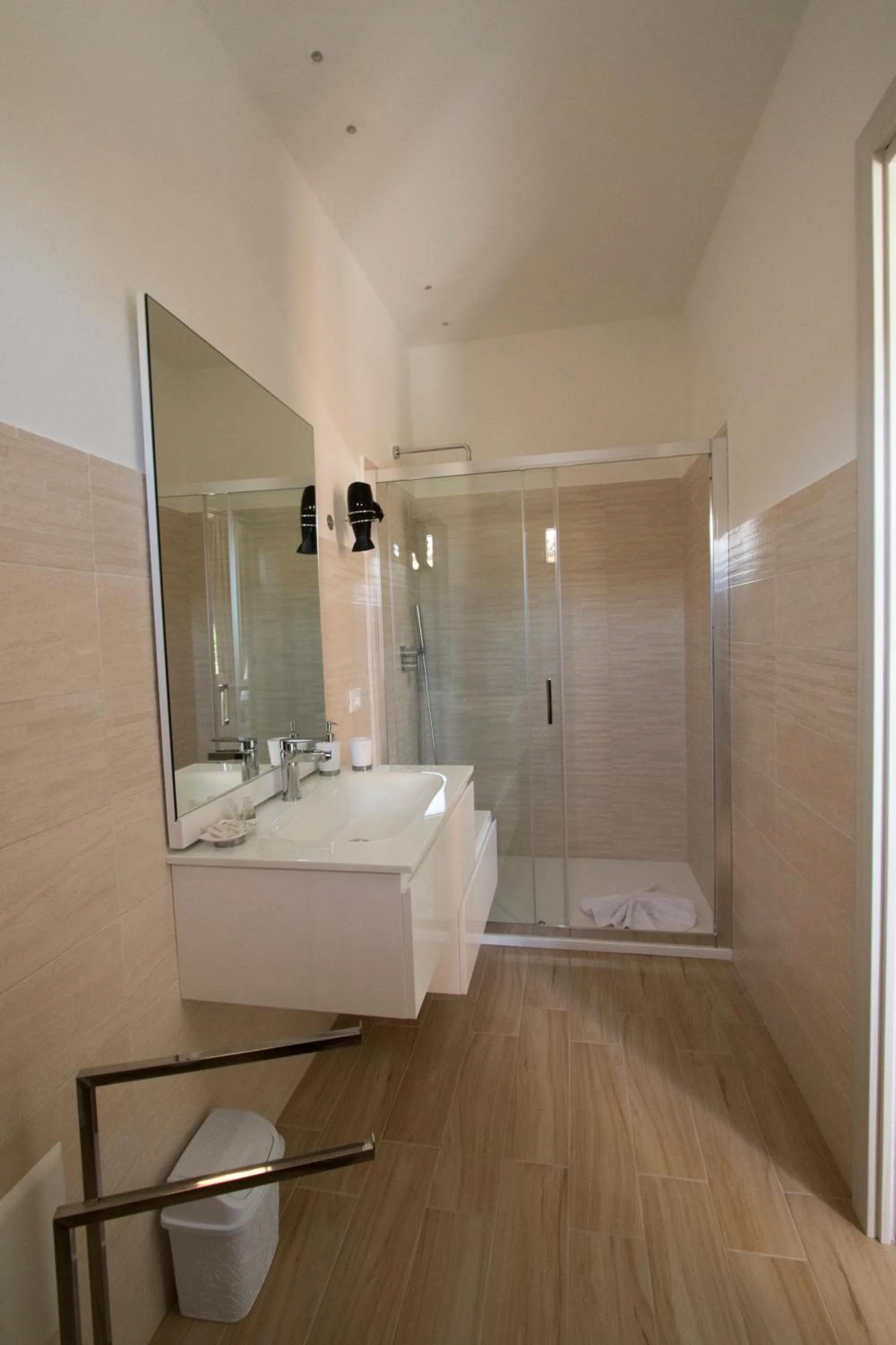 Shower in B&B Sole E Luna