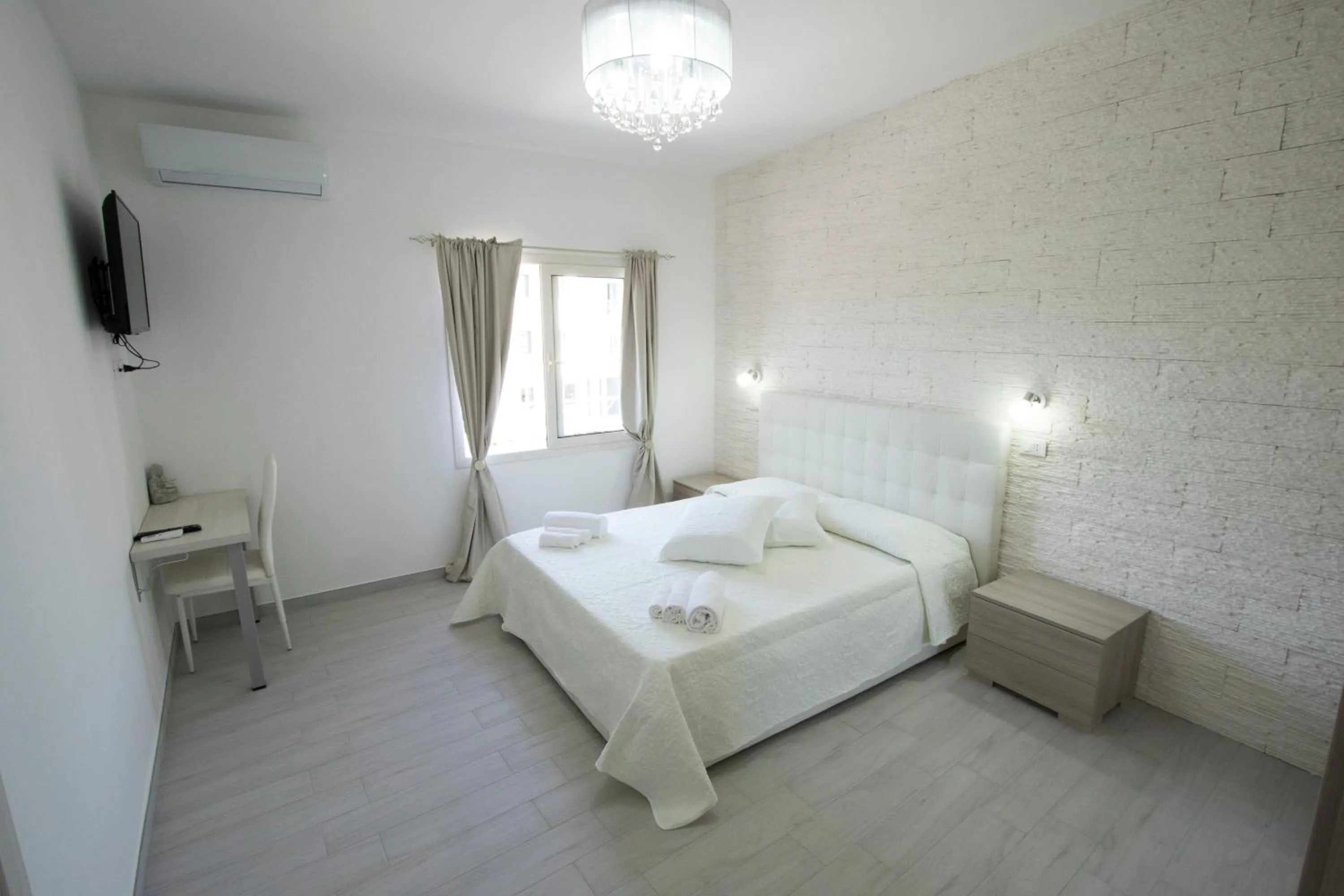 Bedroom, Bed in B&B Sole E Luna