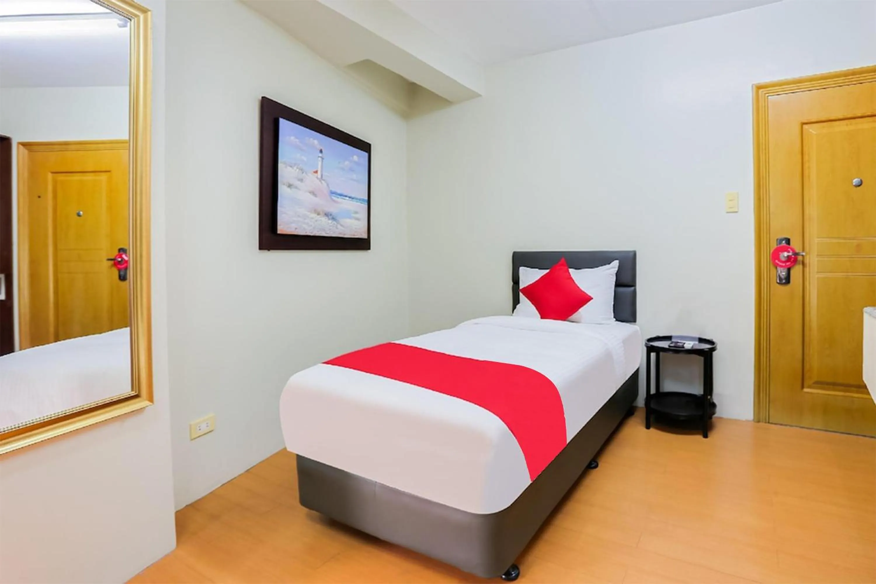 Bed in Anglo Residences Manila