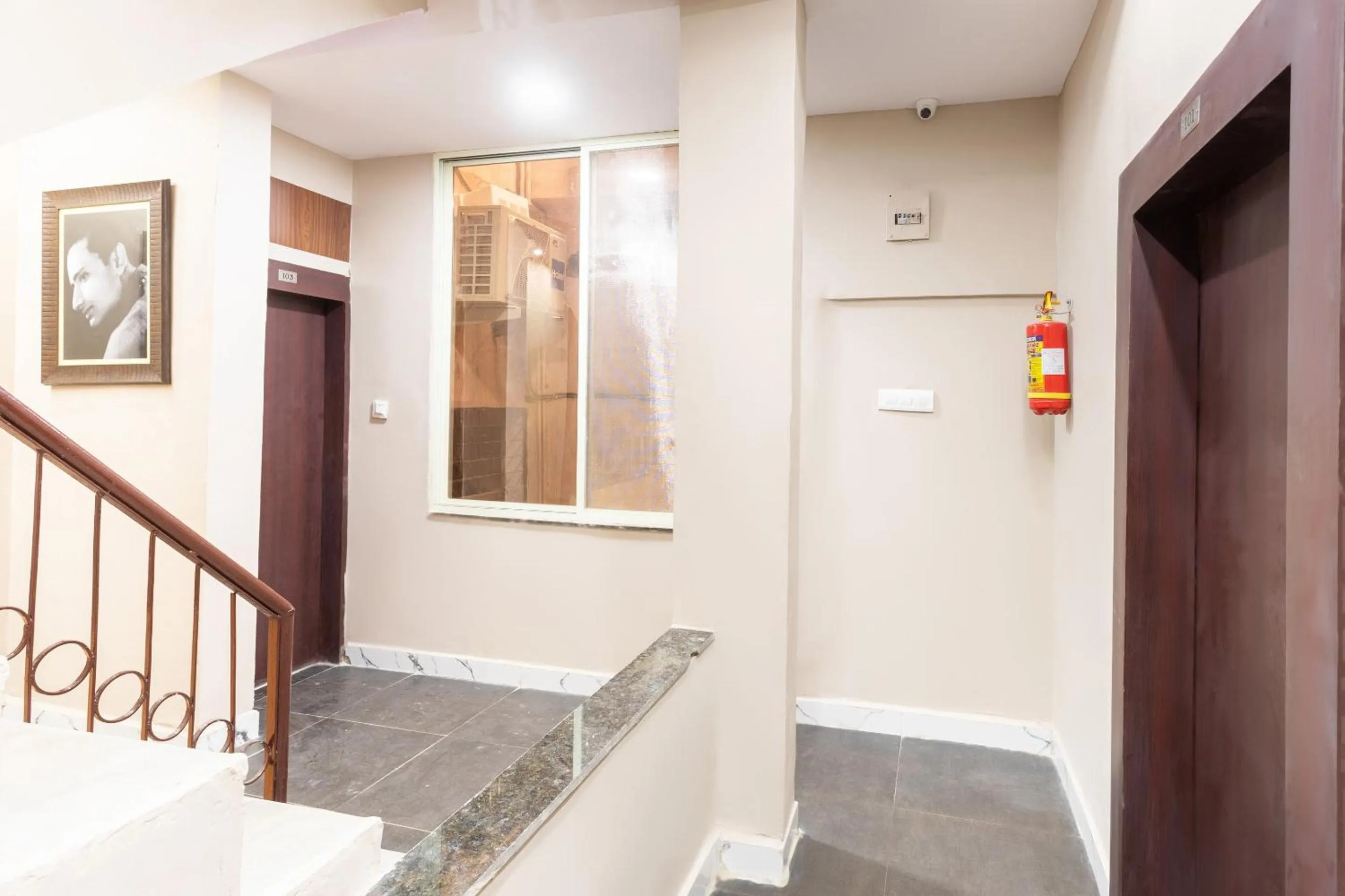 Lobby or reception in Hotel O Savitri Regency