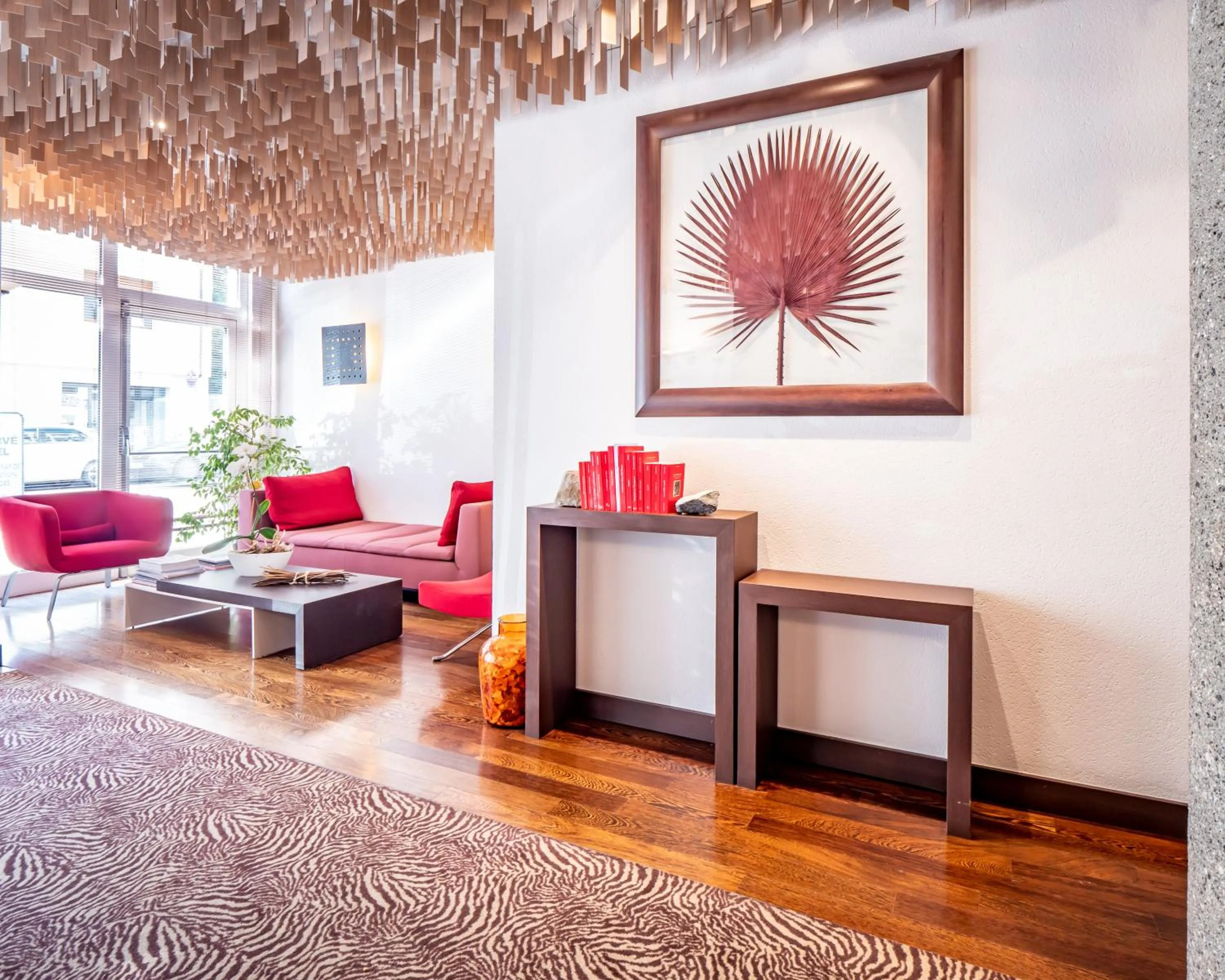 Lobby or reception in Hôtel de Bonlieu