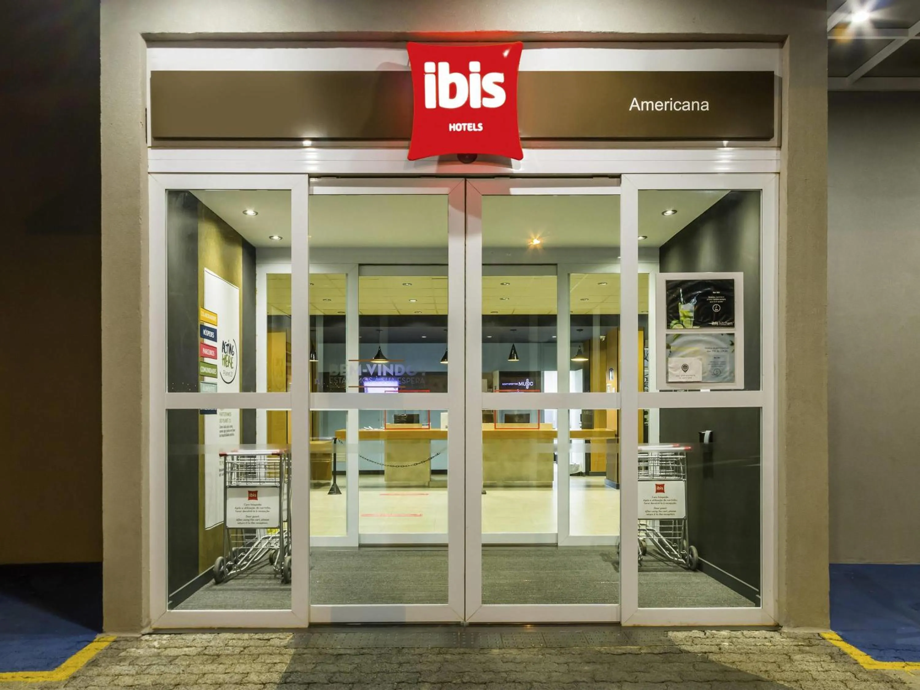 Property building in Ibis Americana