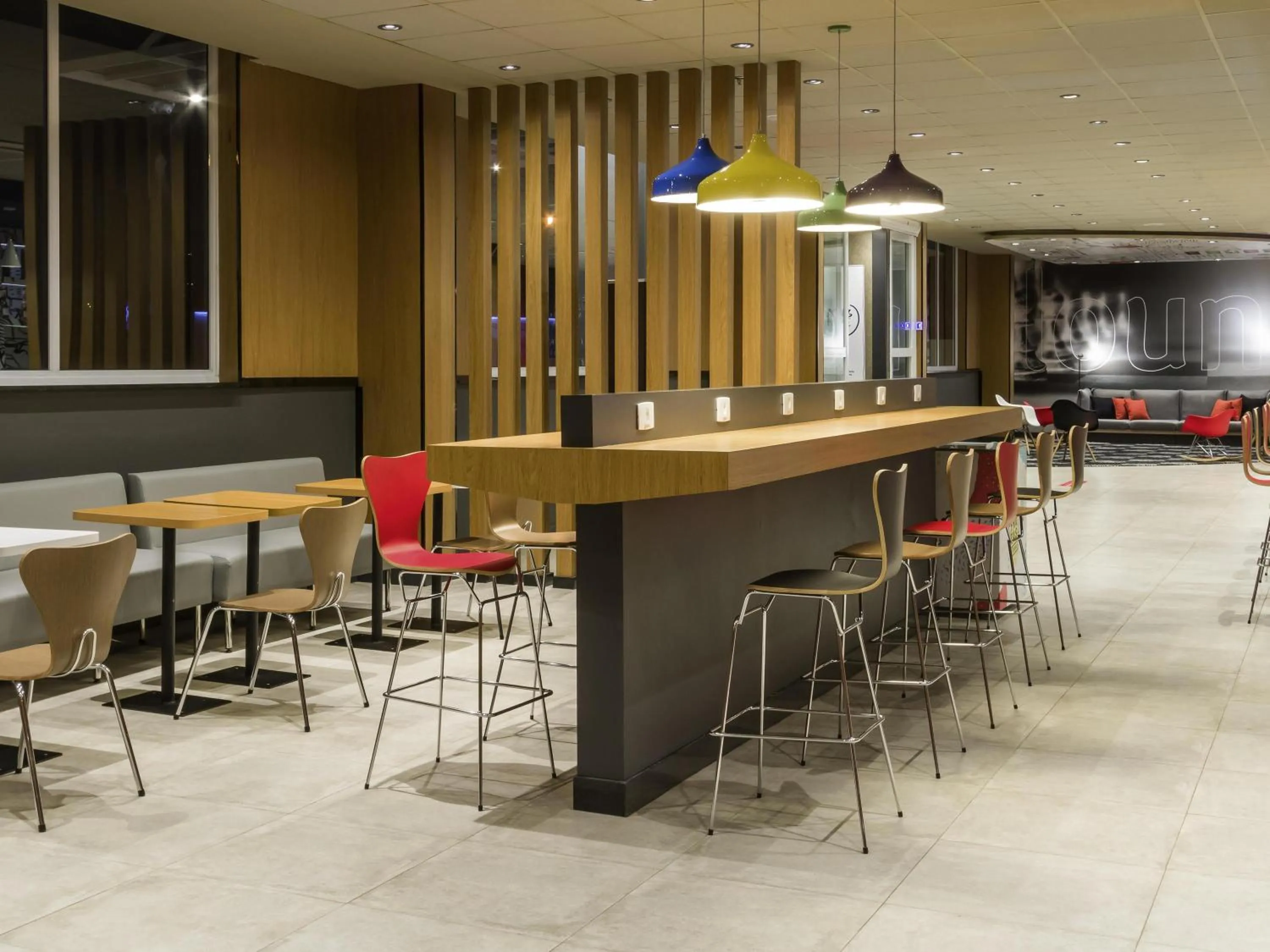 Property building in Ibis Americana