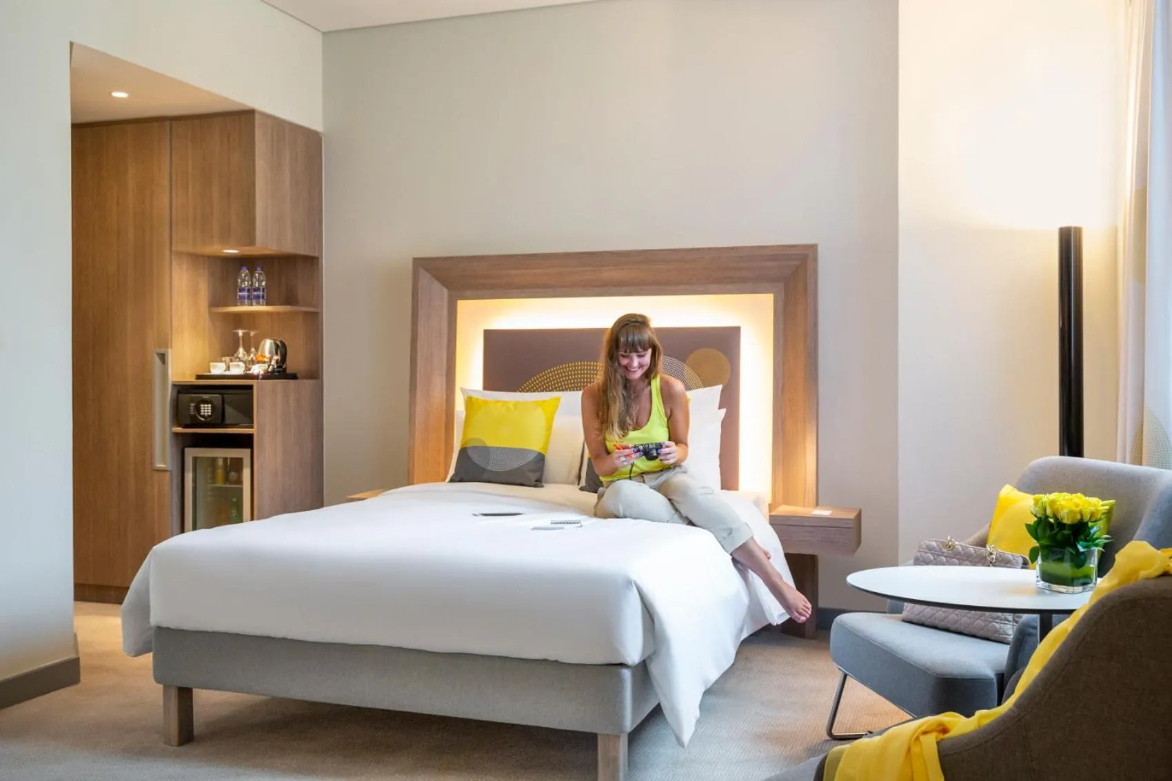 Bedroom, Bed in Novotel Bur Dubai - Healthcare City