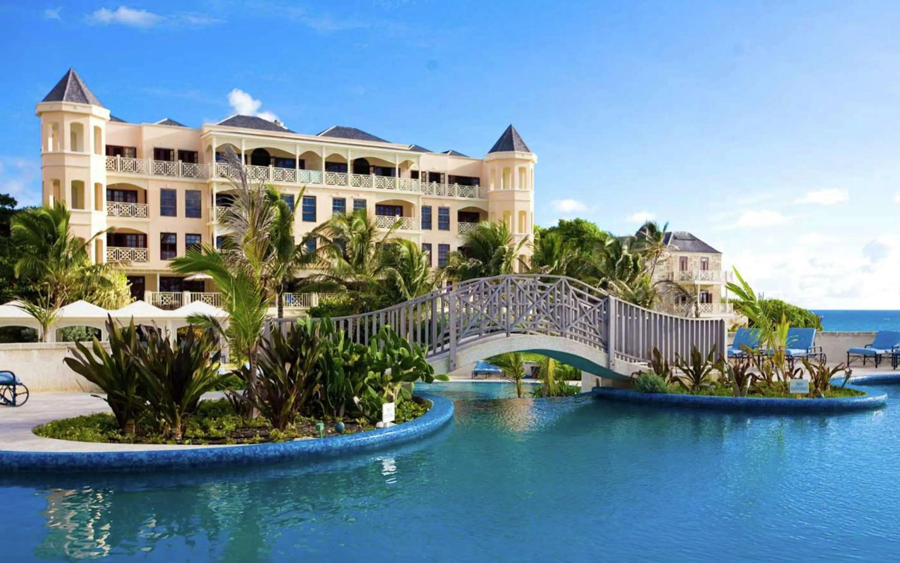 Property building in Hilton Grand Vacations Club The Crane Barbados