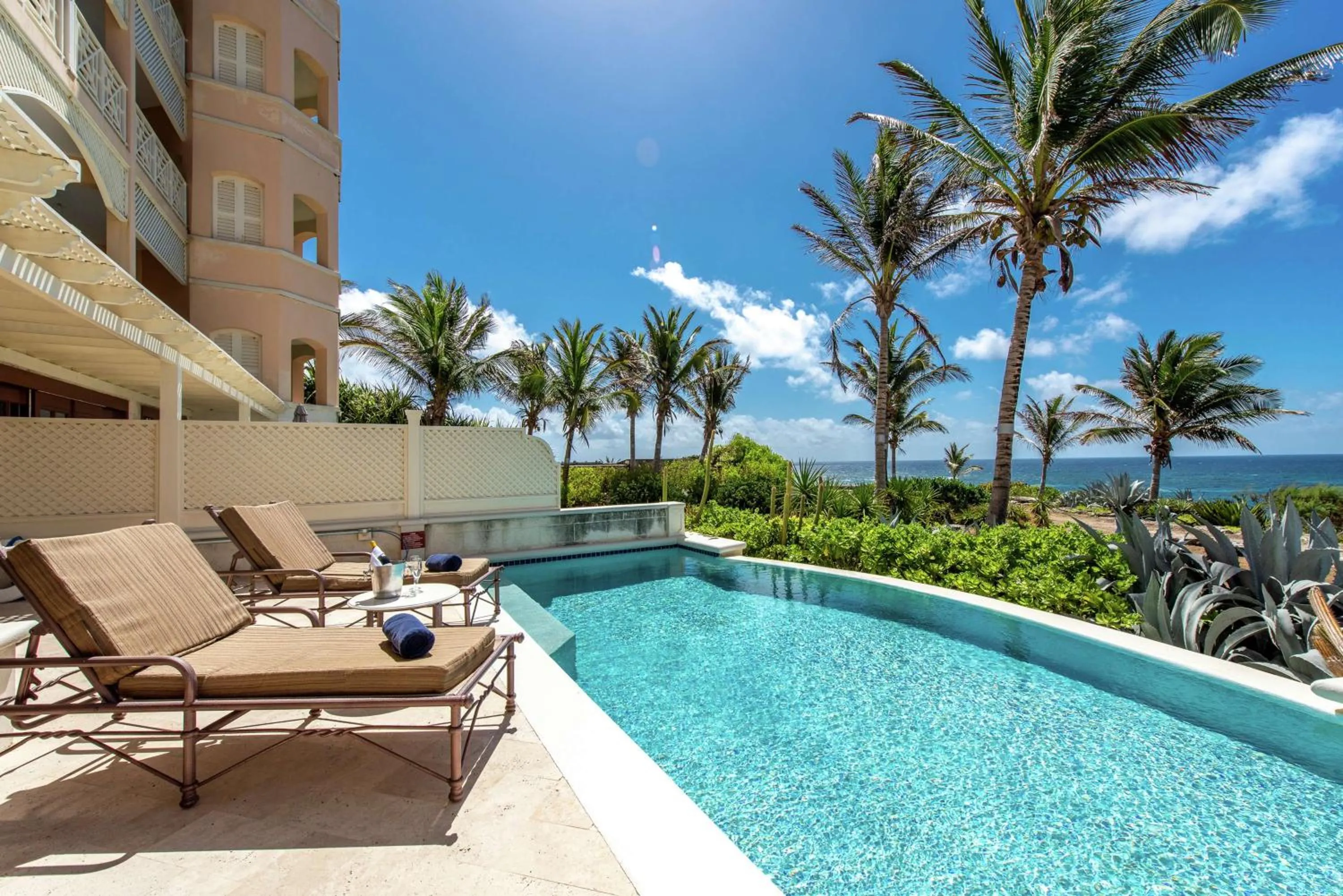 Photo of the whole room in Hilton Grand Vacations Club The Crane Barbados