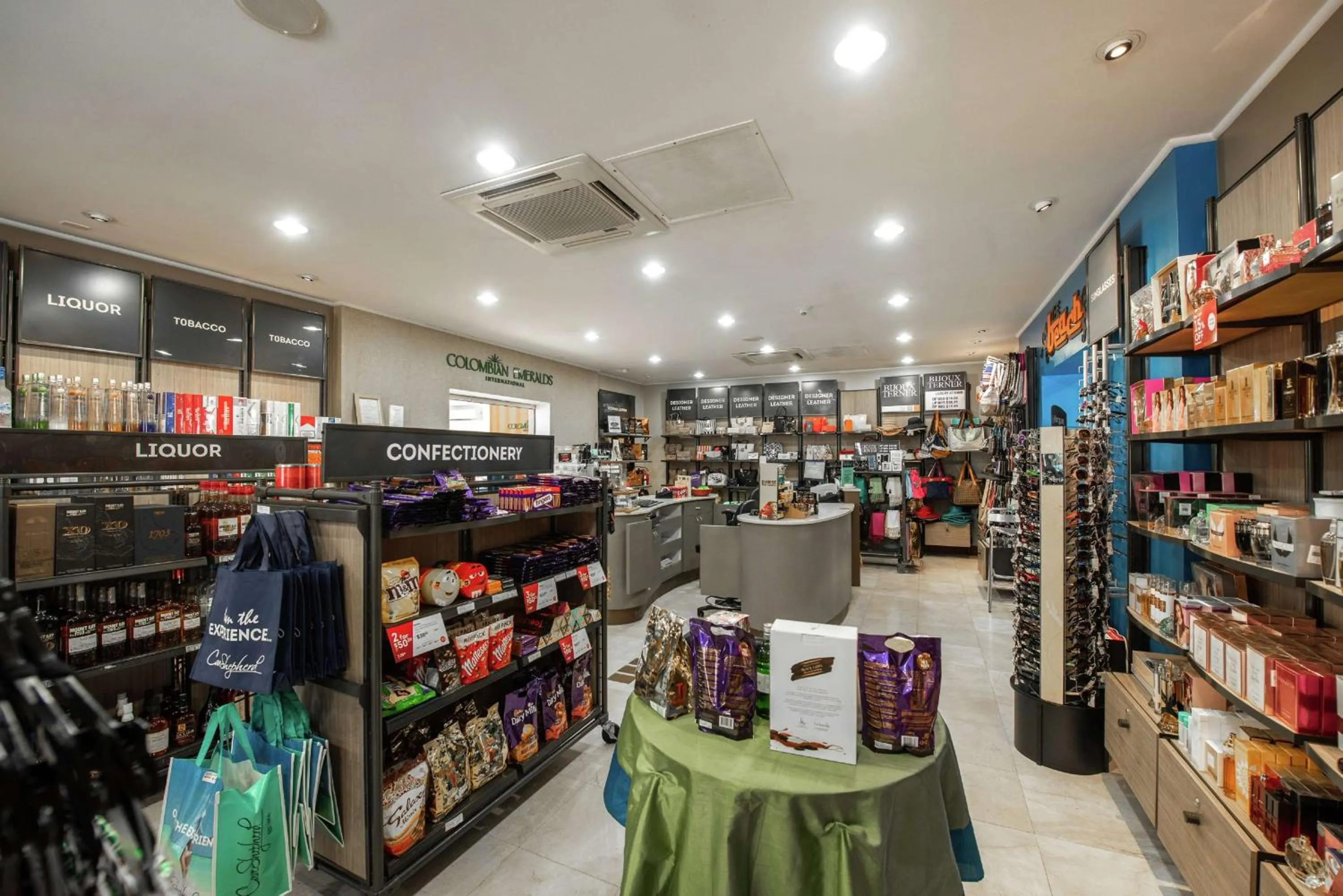 Restaurant/places to eat in Hilton Grand Vacations Club The Crane Barbados