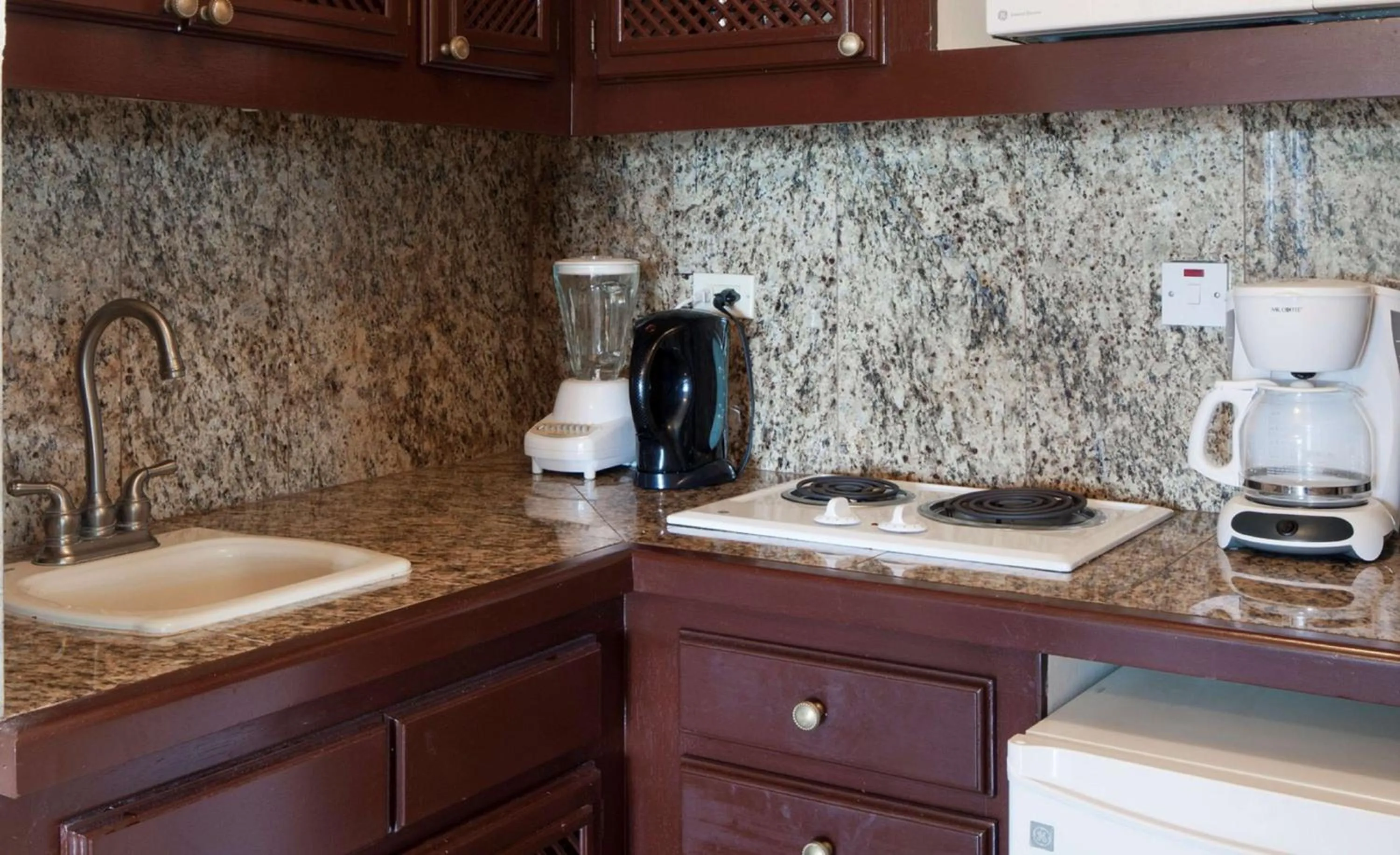 King Studio with Garden View - Ground Floor in Hilton Grand Vacations Club The Crane Barbados