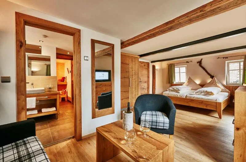 Photo of the whole room, Bed in Gasthof Zum Lam