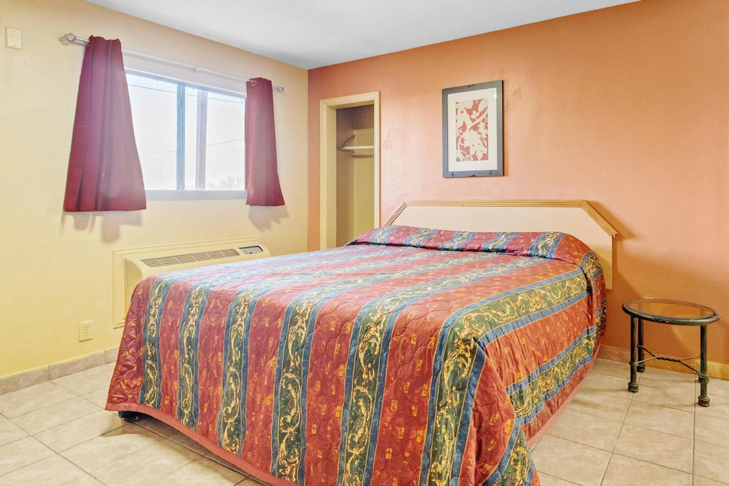 Bedroom, Bed in Relax Motel Grand Prairie Dallas I 30