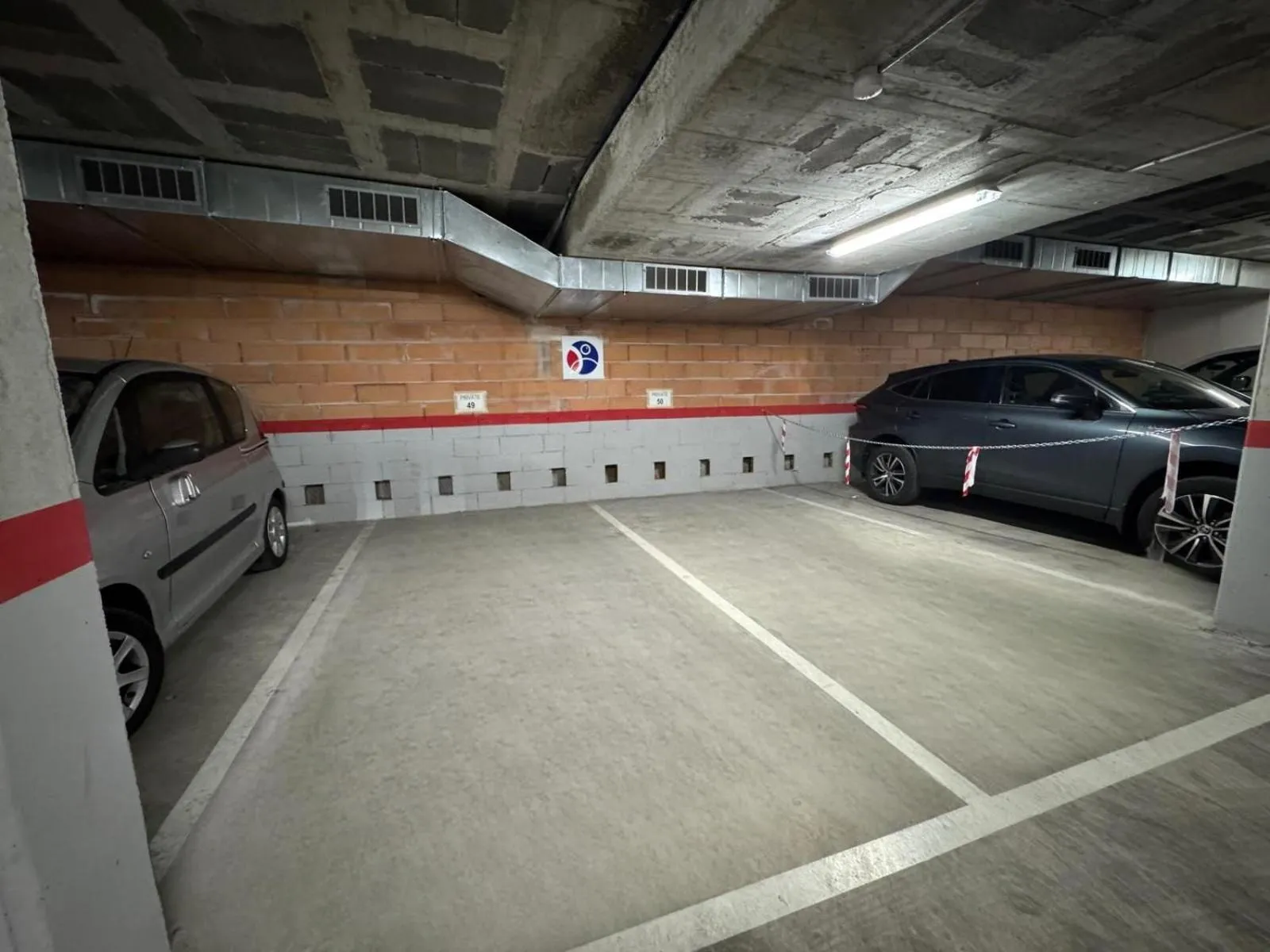 "Breeze" Aparthotel by Parrot`s House