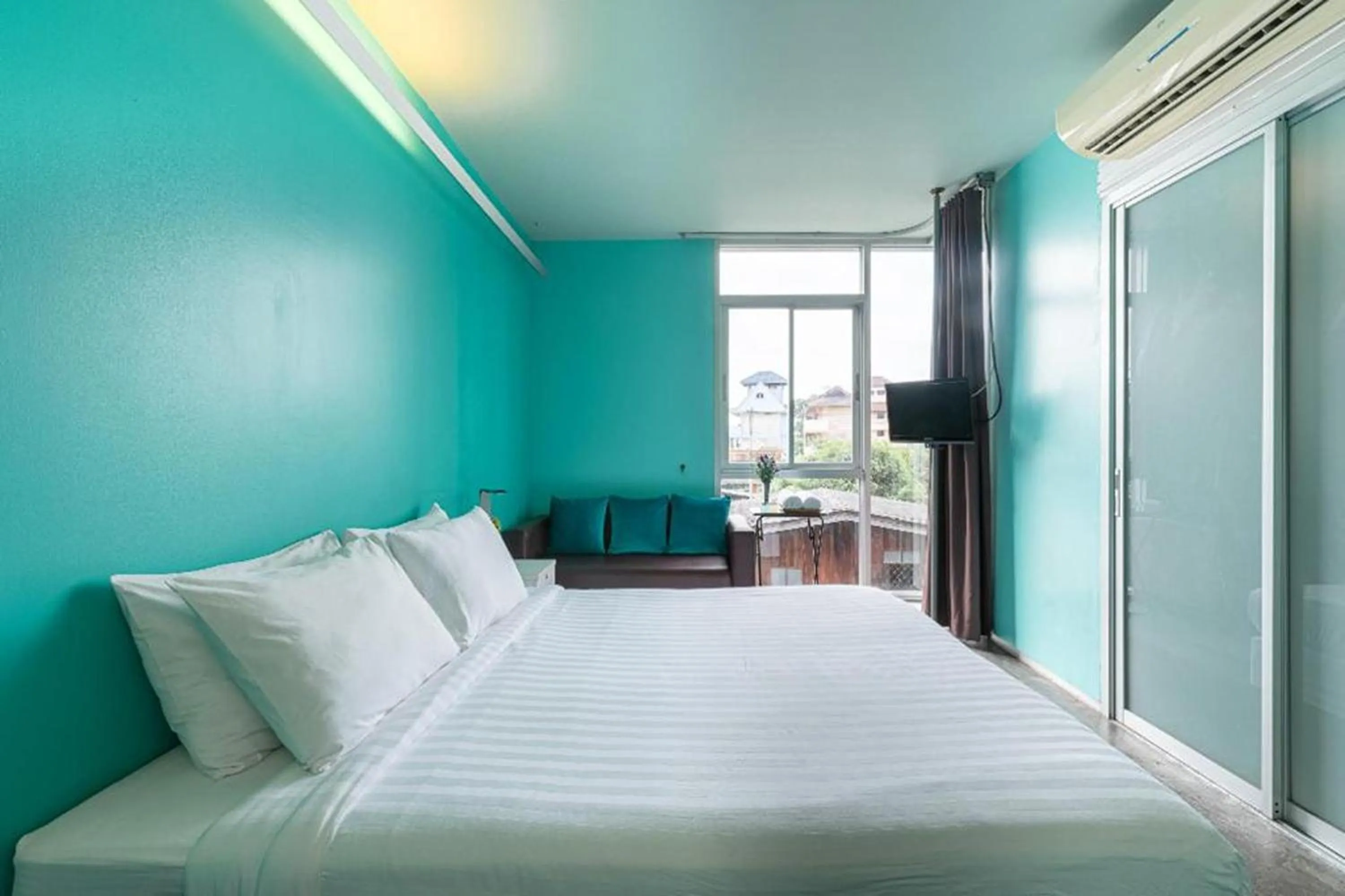 Bed in HeyHa House ChiangMai