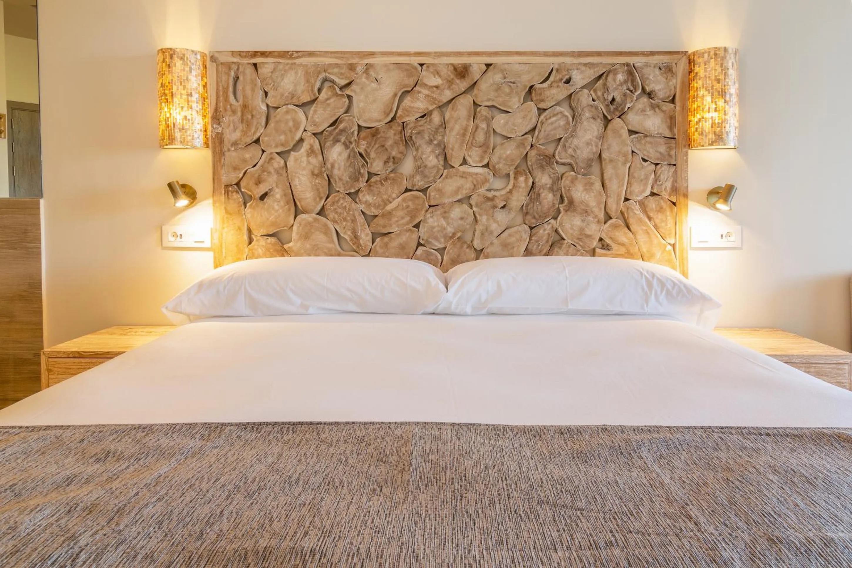 Bedroom, Bed in Zahara Beach & Spa by QHotels - Adults Recommended