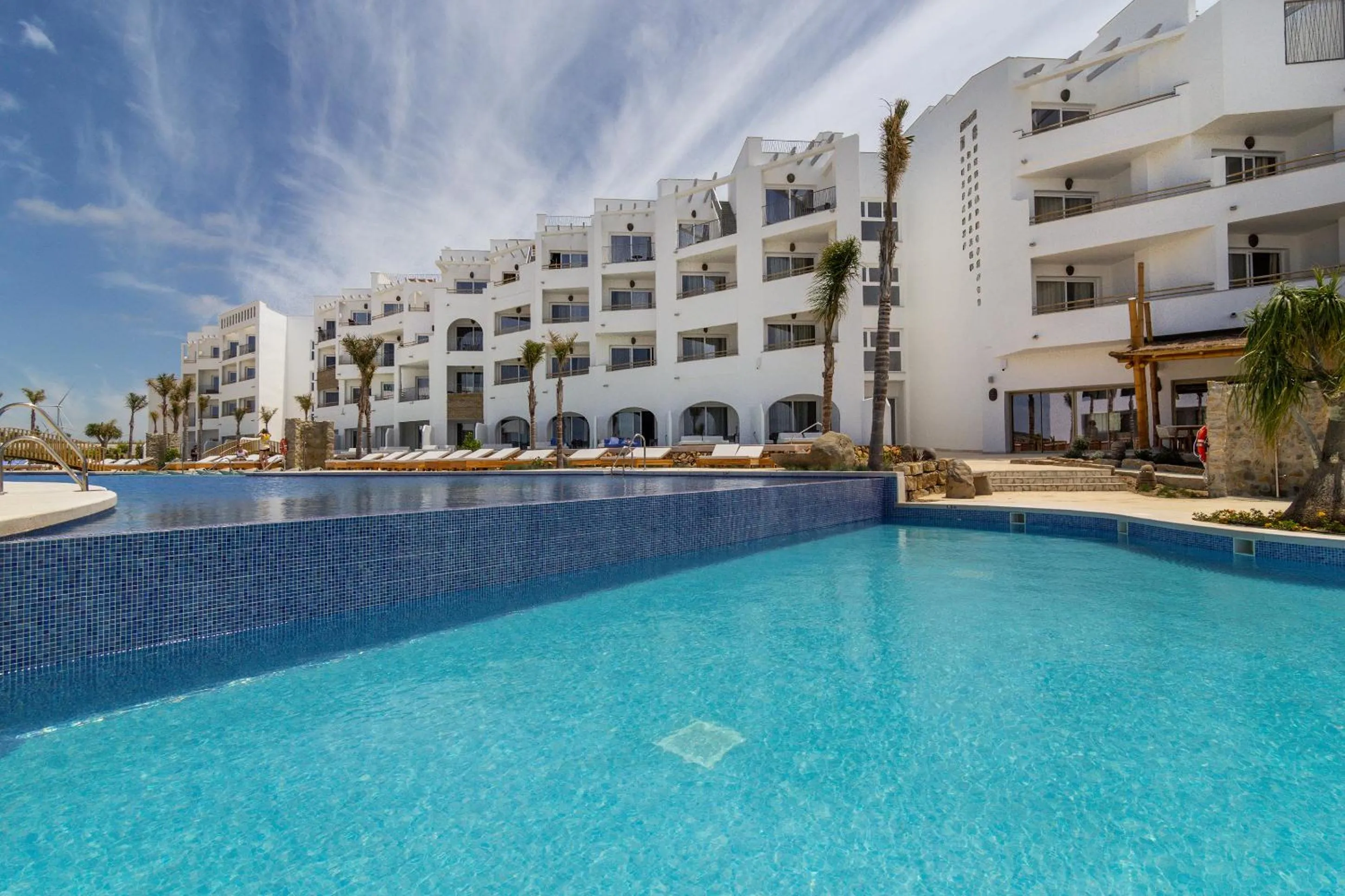 Swimming pool in Zahara Beach & Spa by QHotels - Adults Recommended