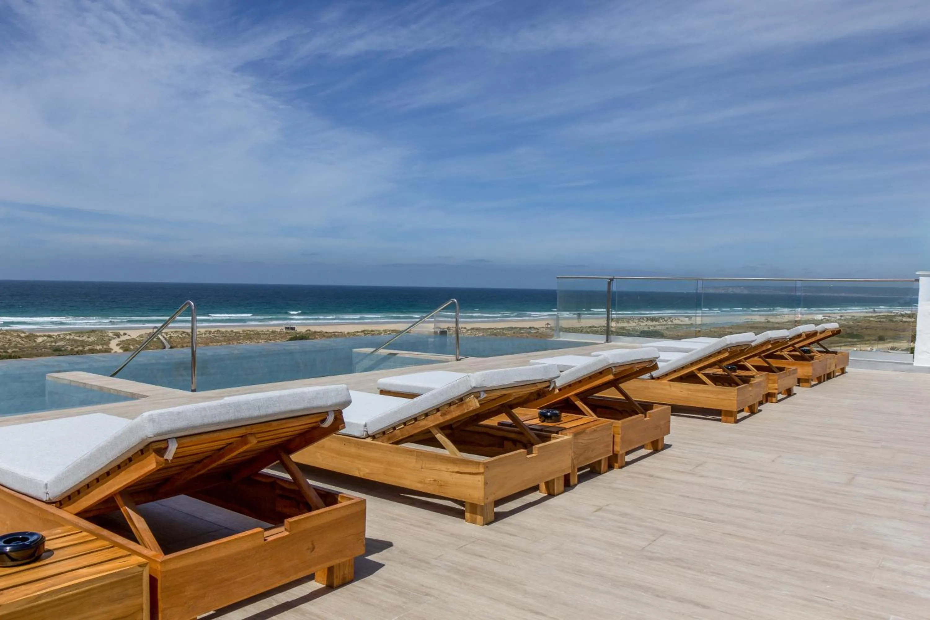 Swimming pool in Zahara Beach & Spa by QHotels - Adults Recommended