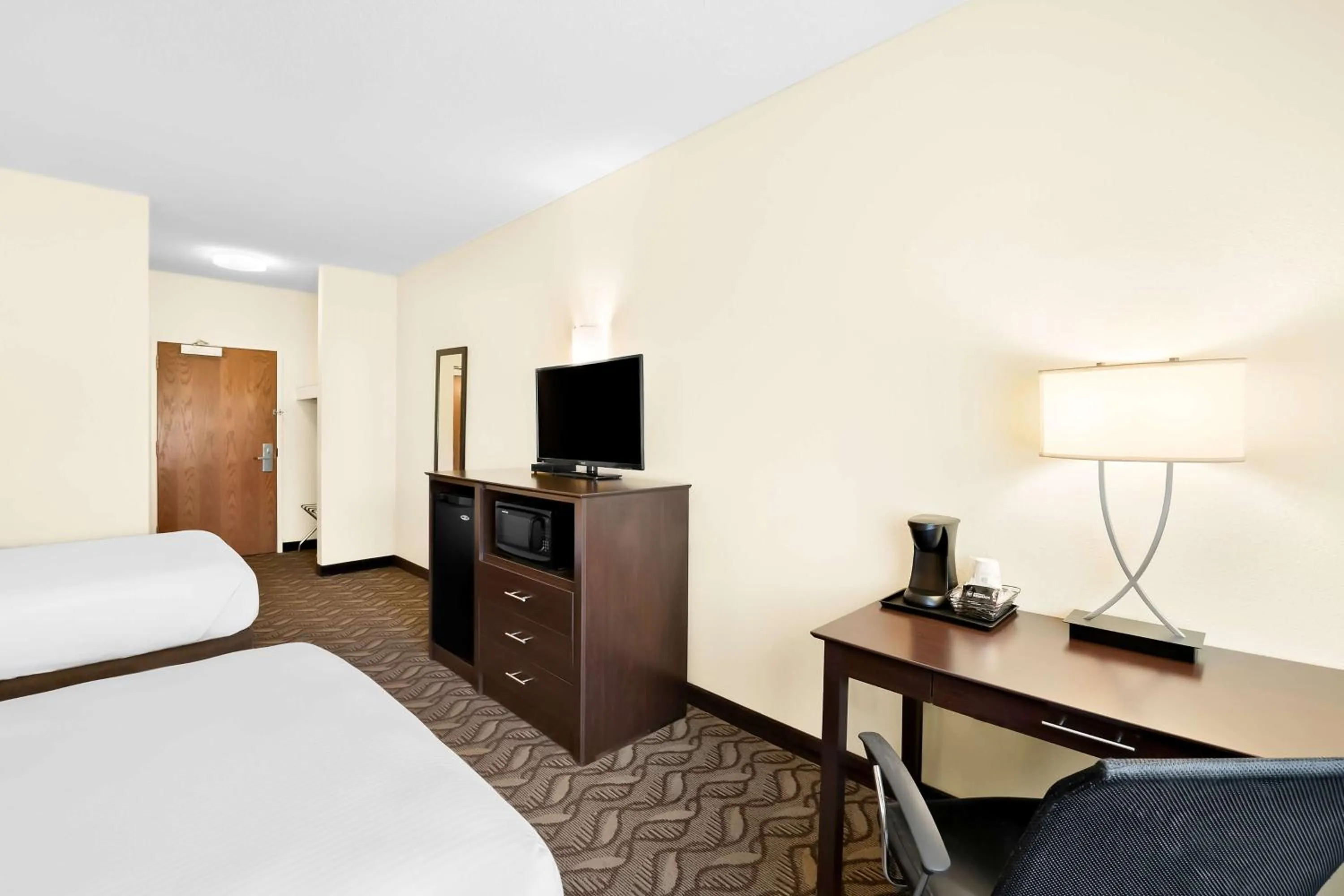 Bedroom in Best Western Nebraska City Inn