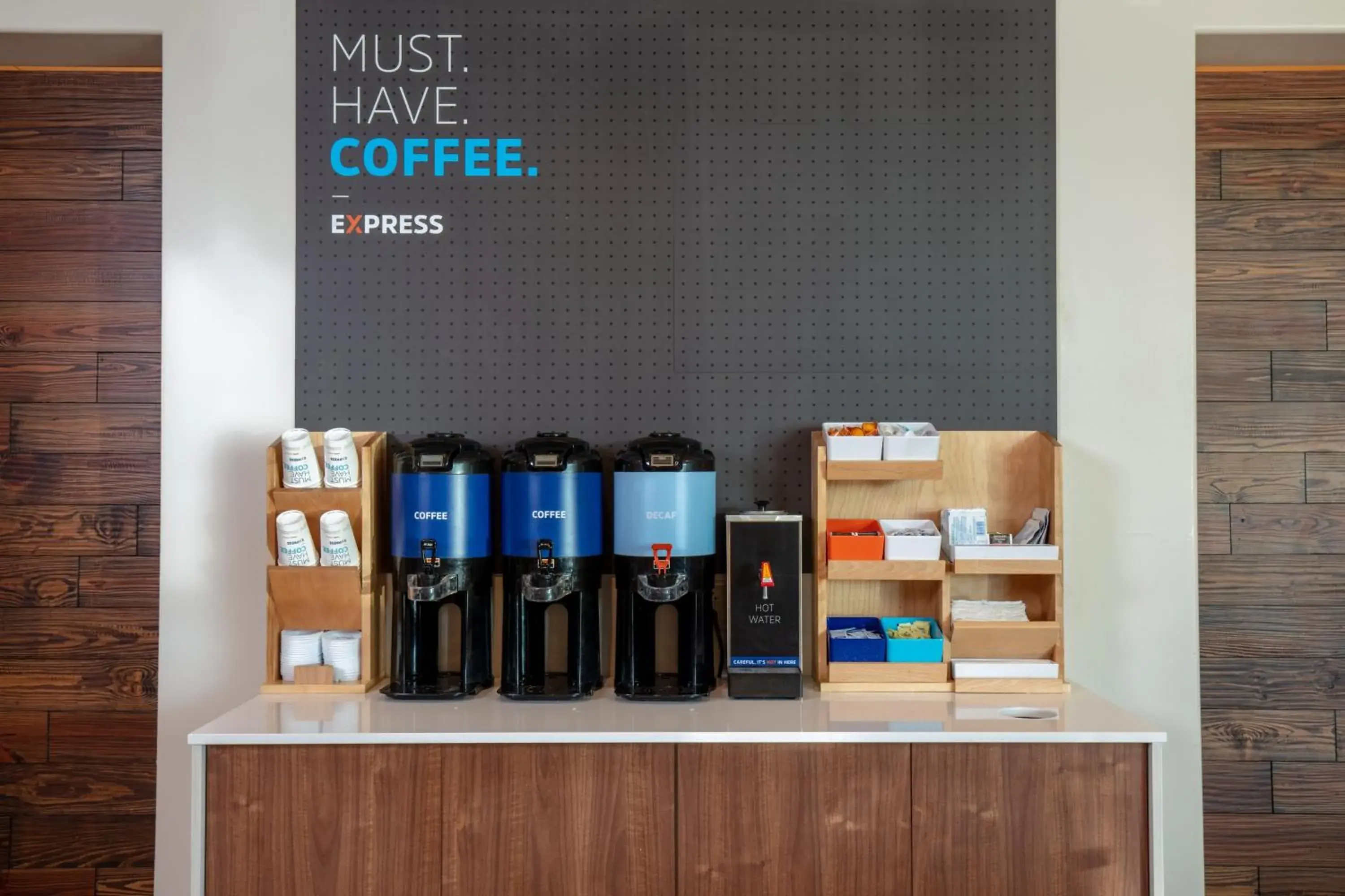 Breakfast in Holiday Inn Express & Suites - Beloit by IHG Breakfast in Holiday Inn Express & Suites - Beloit by IHG