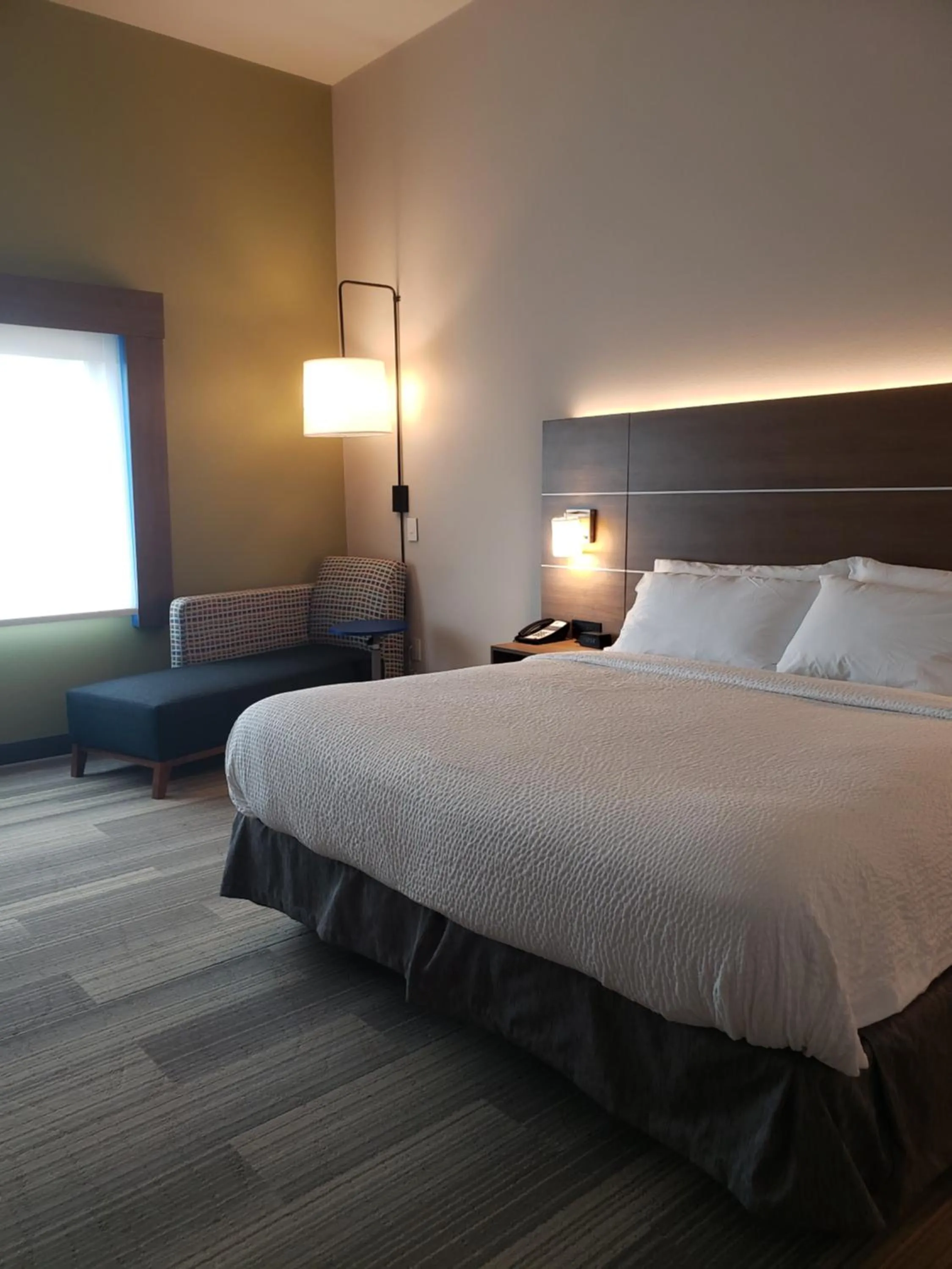 Bedroom, Bed in Holiday Inn Express & Suites Kingsland I-95-Naval Base Area by IHG