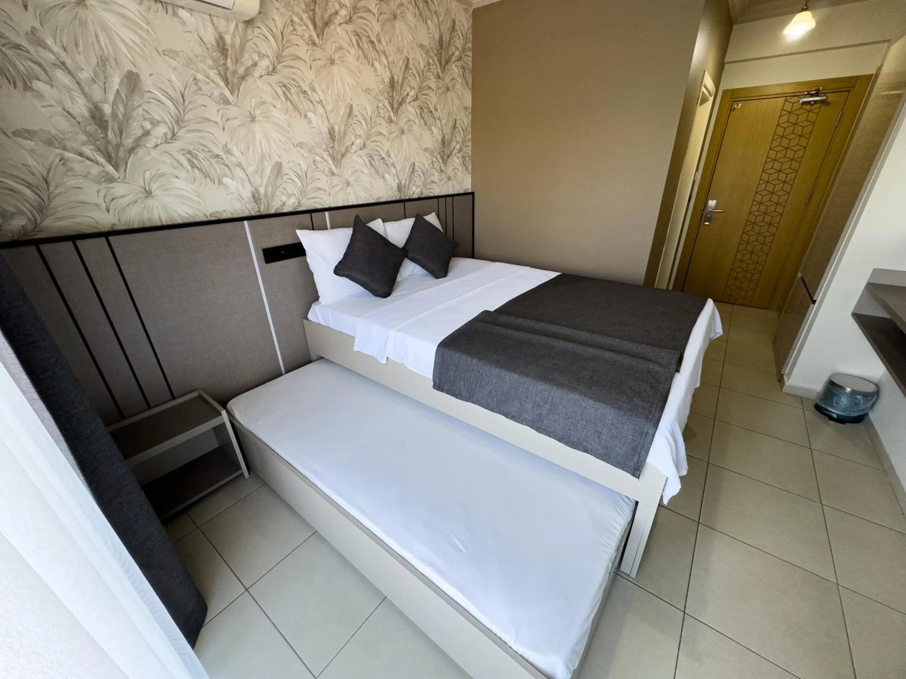 Bed in Sardunya Hotel