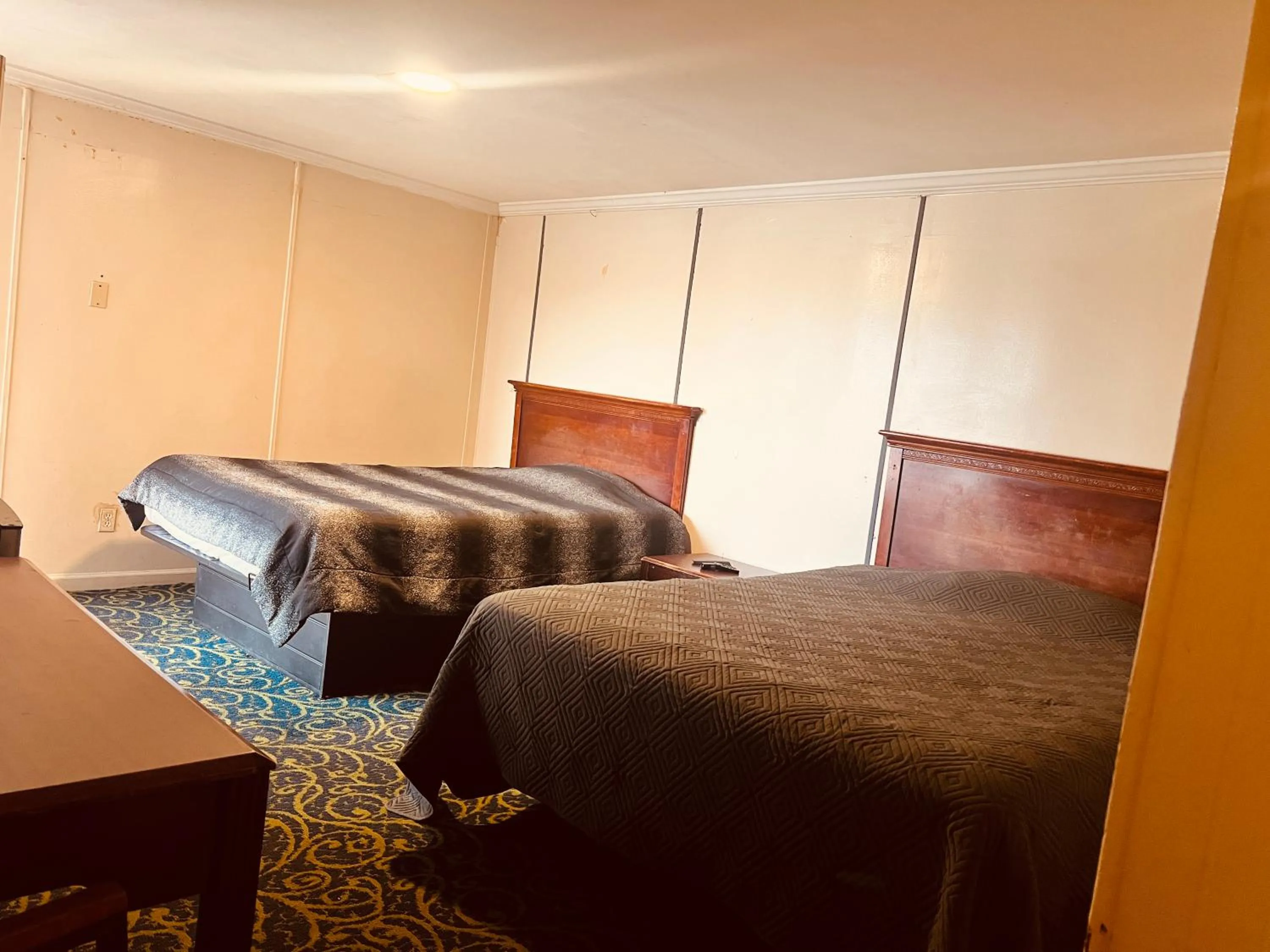 Bedroom in Hotel O East Hemphill Burton-Flint