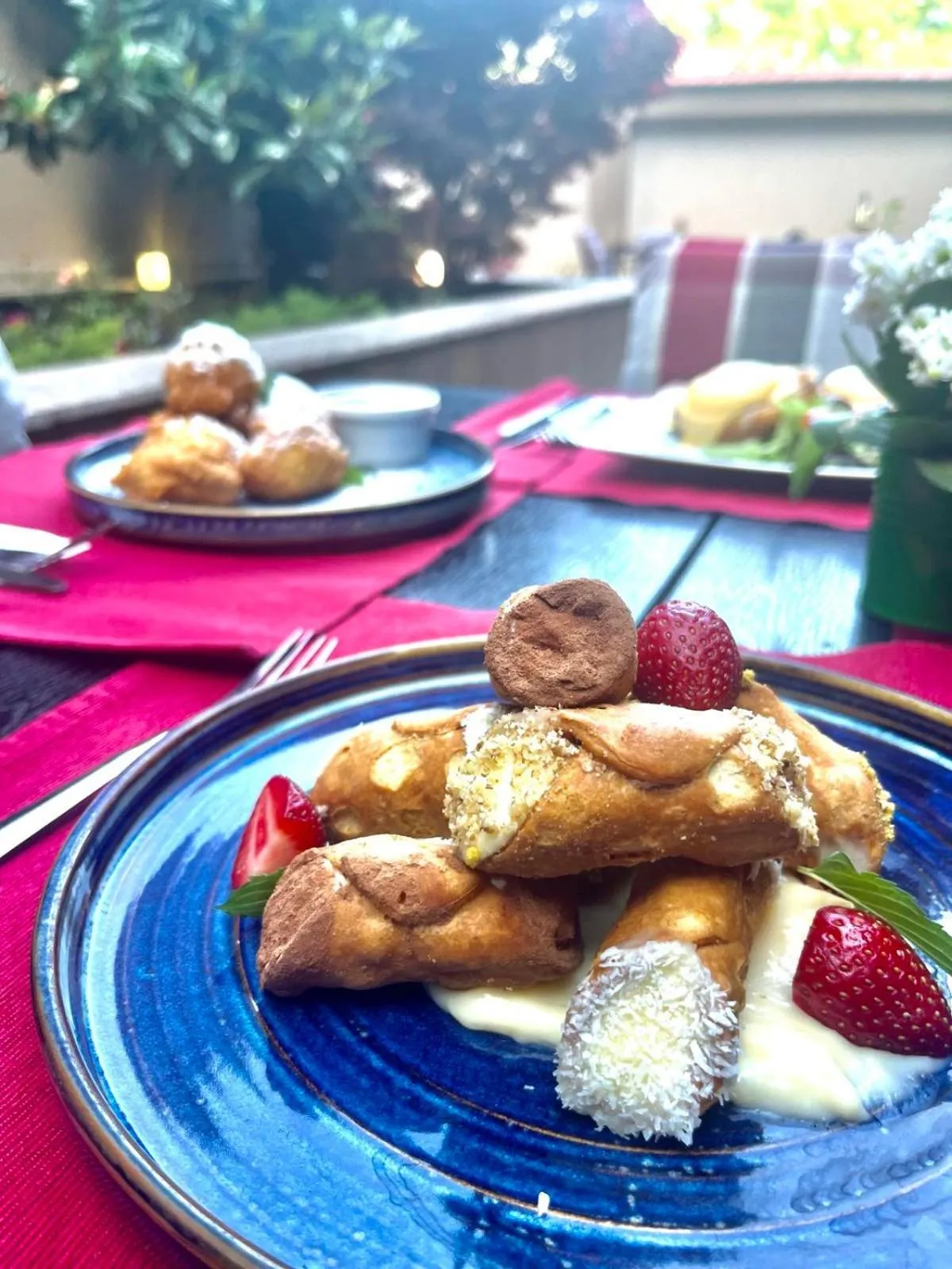 Restaurant/places to eat in B1 Boutique Hotel Sofia