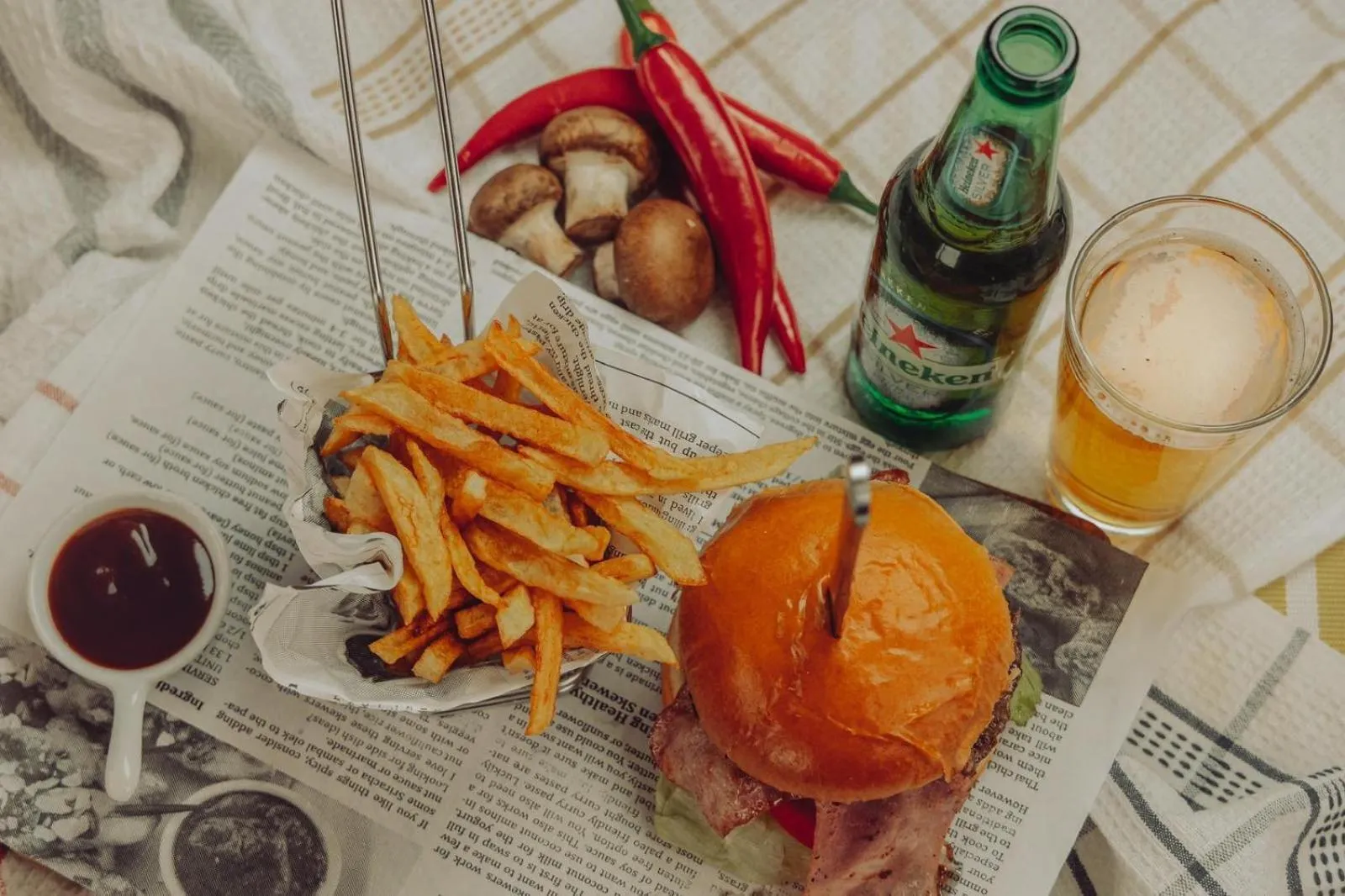 Restaurant/places to eat in B1 Boutique Hotel Sofia