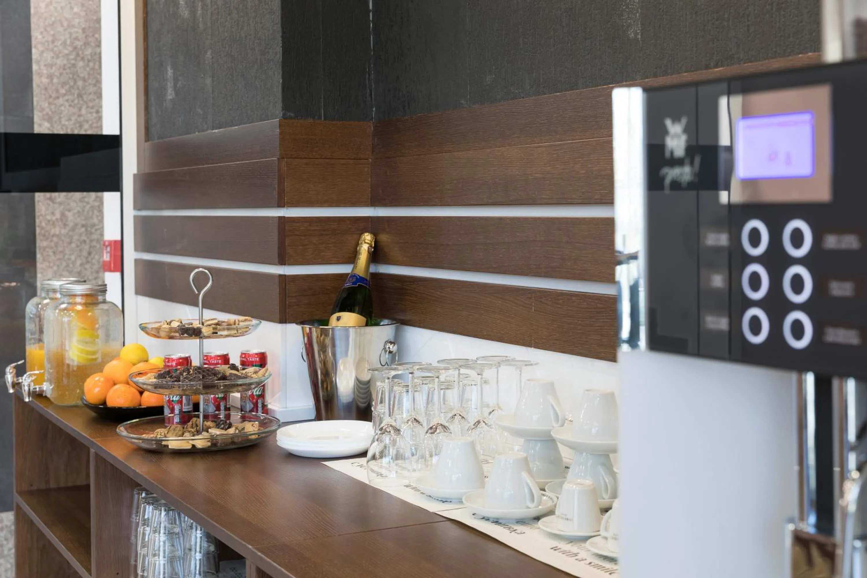 Food and drinks in B1 Boutique Hotel Sofia