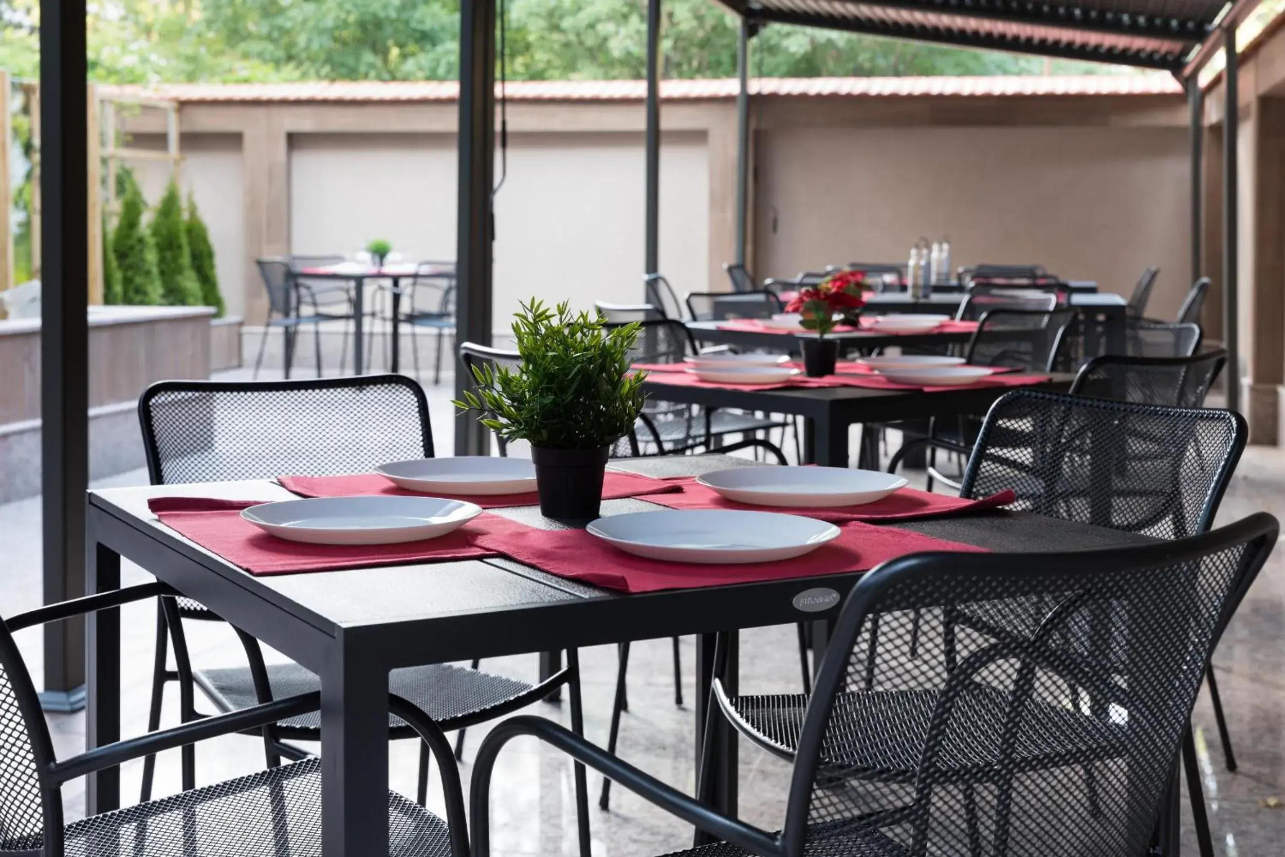 Restaurant/places to eat in B1 Boutique Hotel Sofia Restaurant/places to eat in B1 Boutique Hotel Sofia