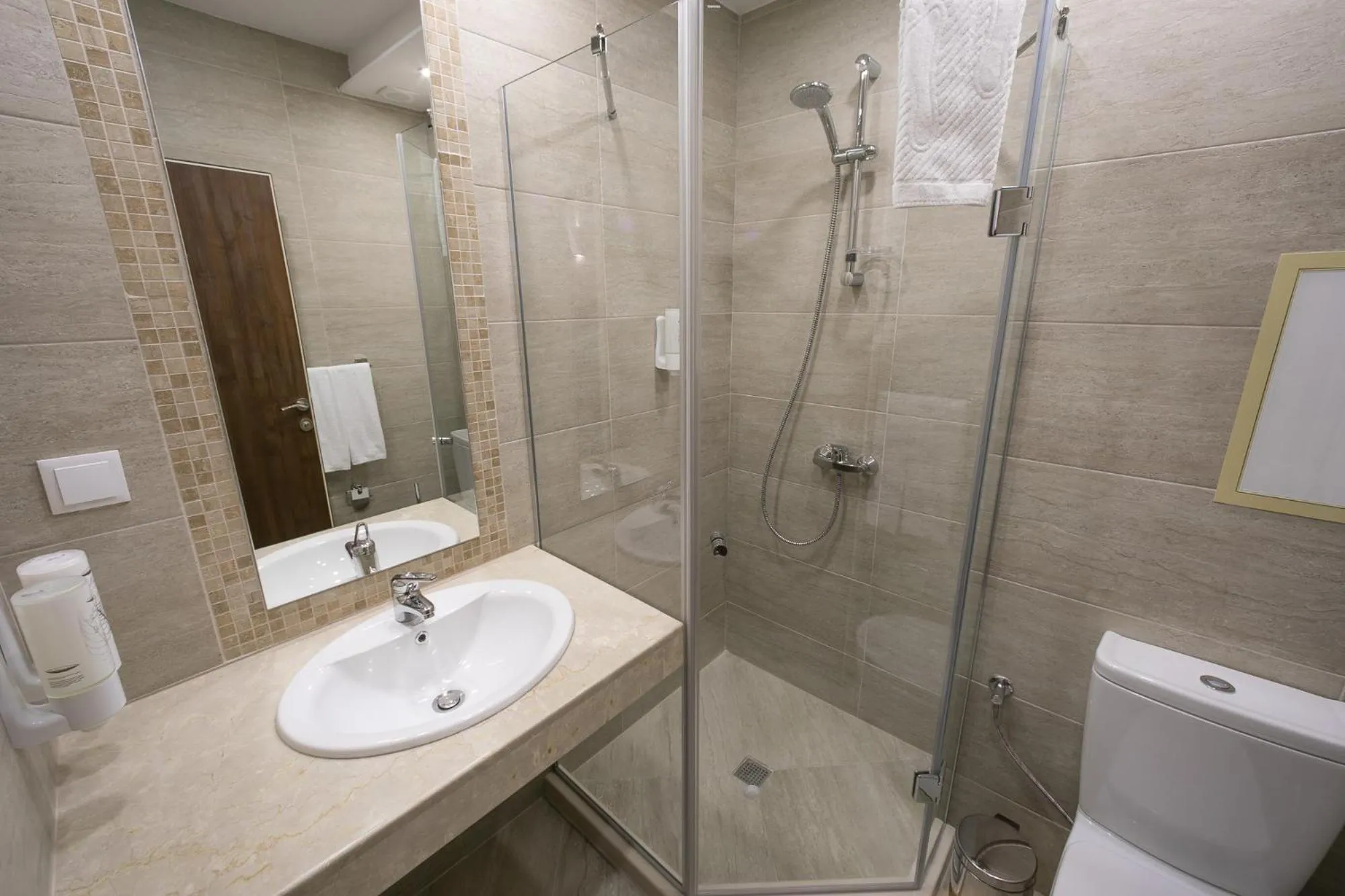 Shower in B1 Boutique Hotel Sofia