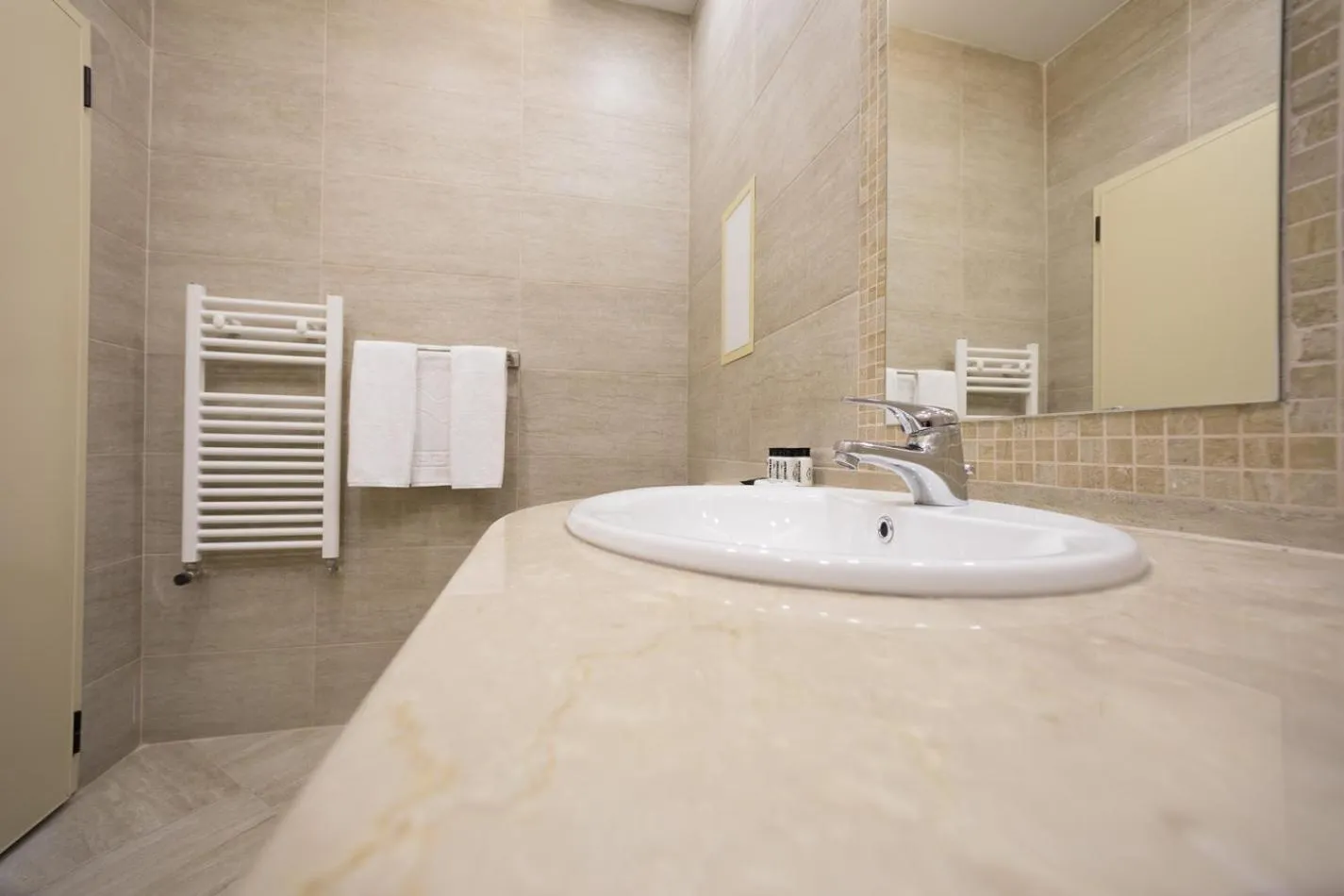 Bathroom in B1 Boutique Hotel Sofia