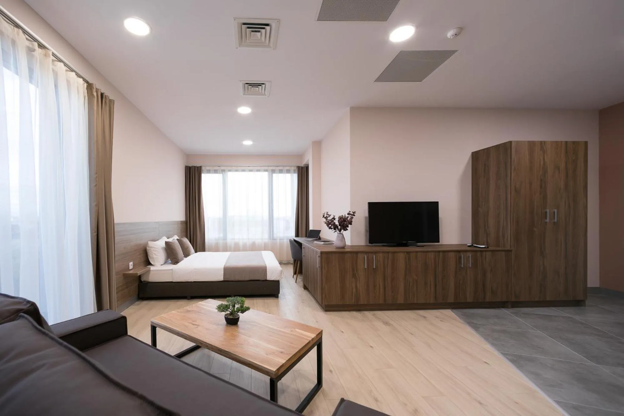 Communal lounge/ TV room, Bed in B1 Boutique Hotel Sofia