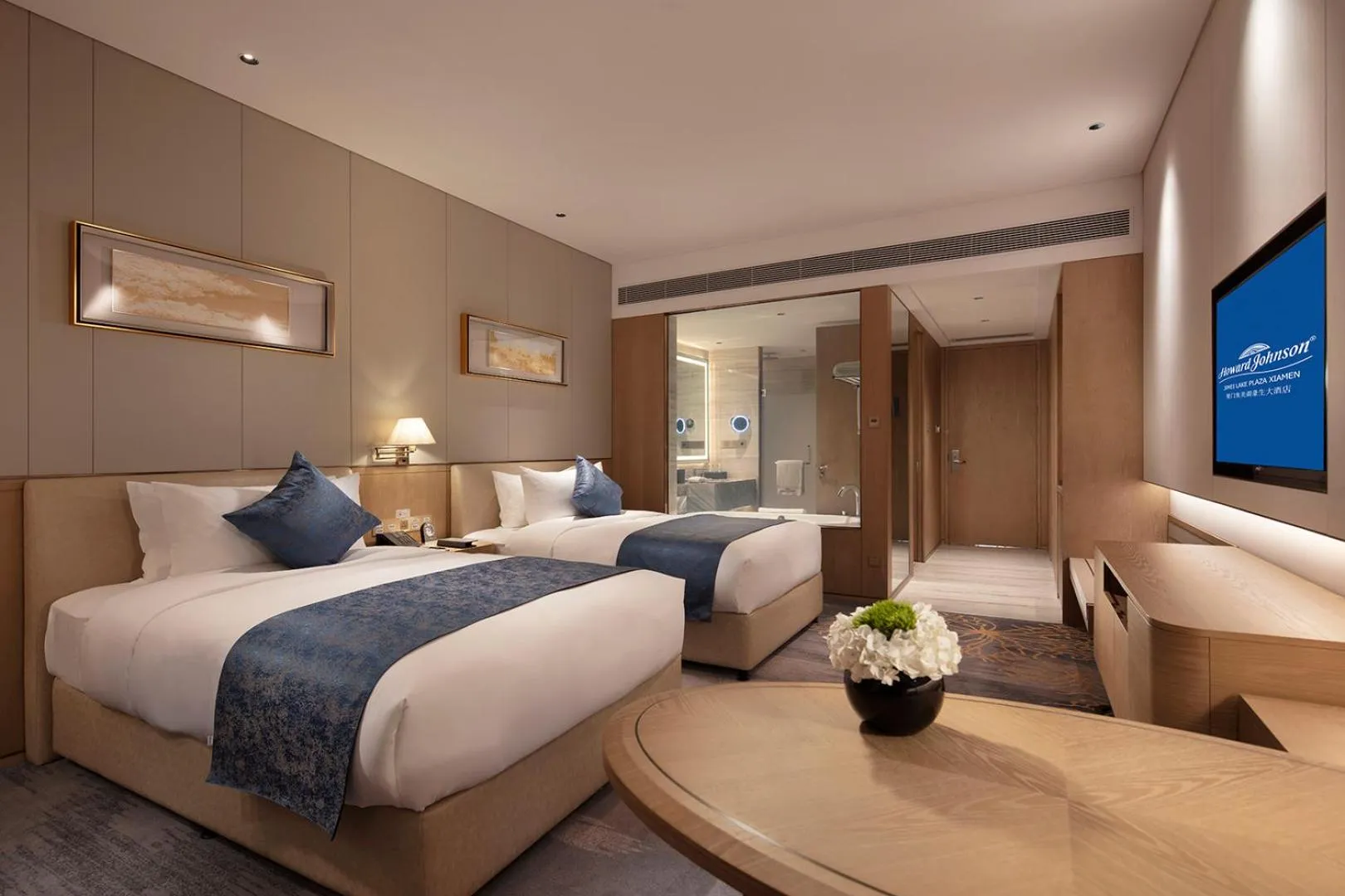 Bed in Howard Johnson by Wyndham Jimei Lake Plaza Xiamen