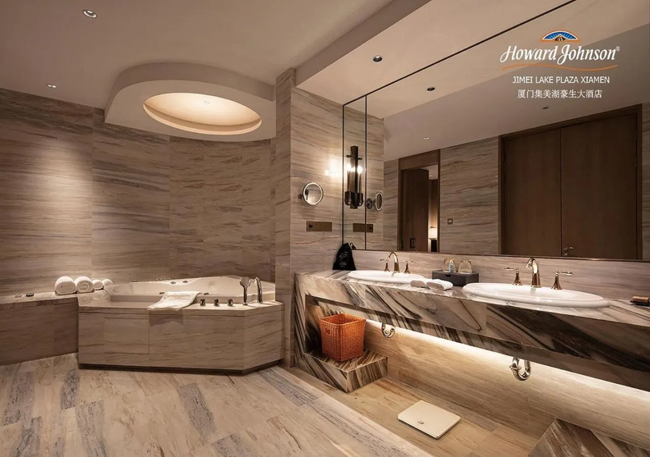 Howard Johnson by Wyndham Jimei Lake Plaza Xiamen