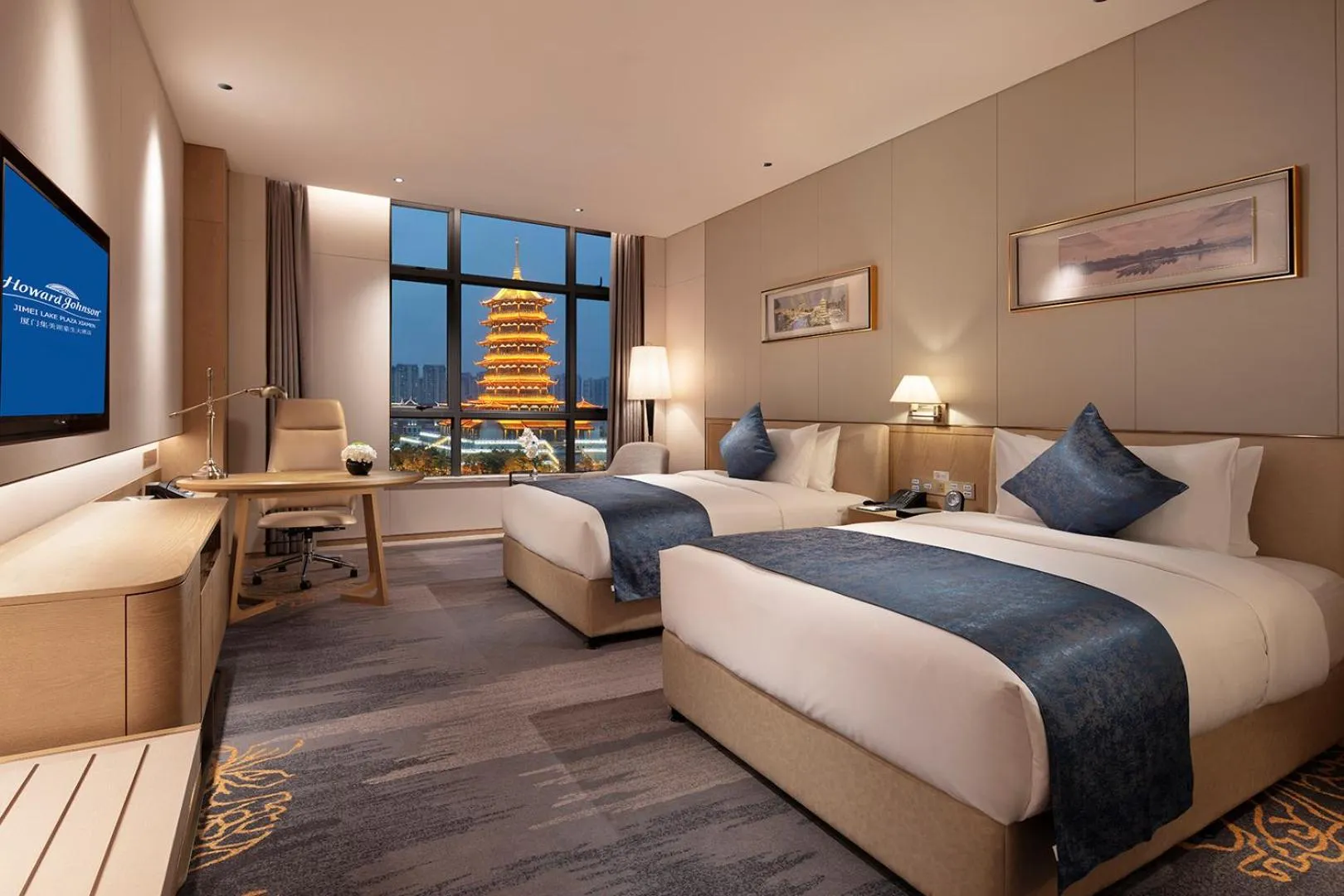 Bed in Howard Johnson by Wyndham Jimei Lake Plaza Xiamen